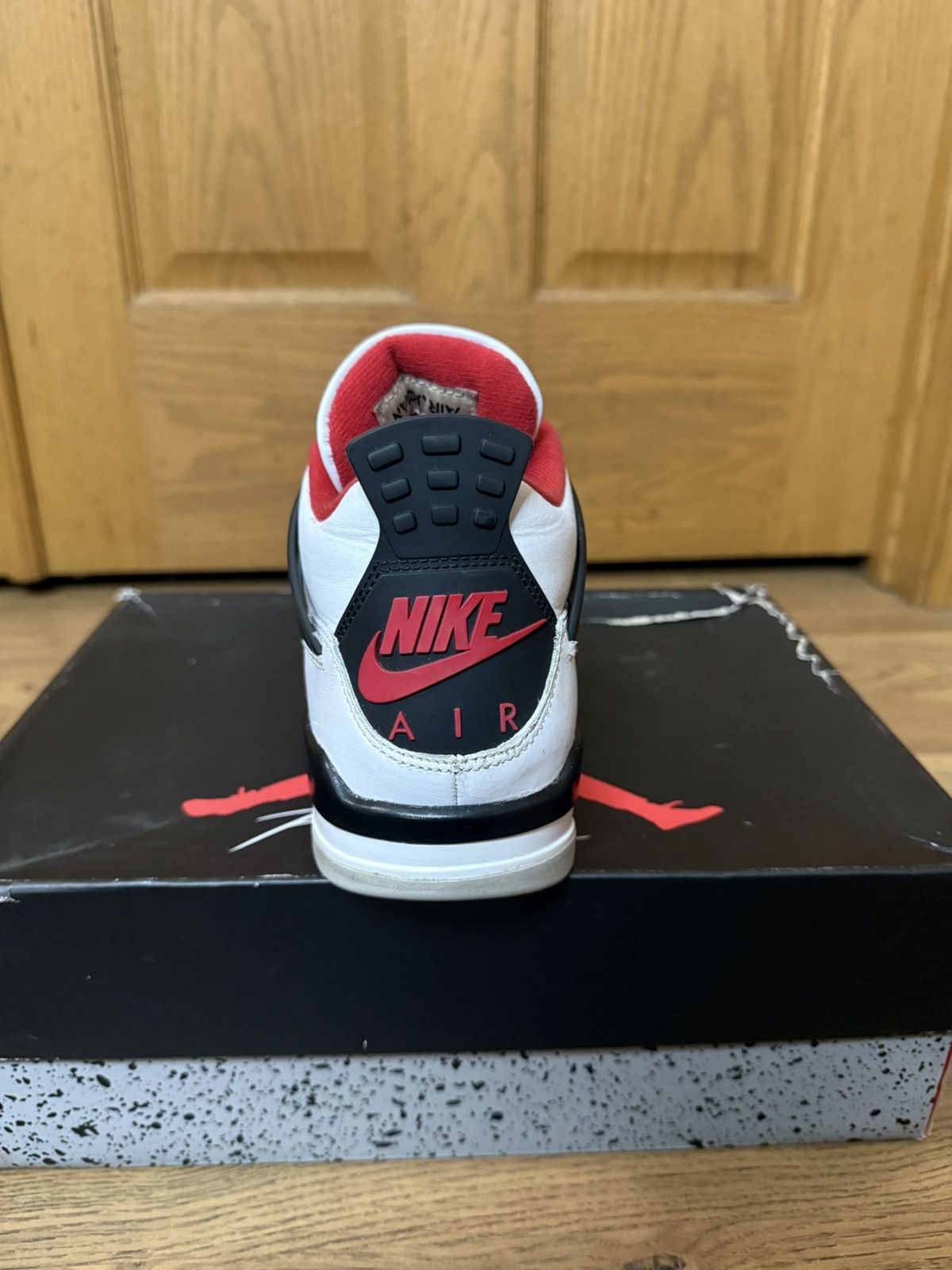 Jordan Brand Air Jordan 4 “Fire red” OG Size 7.5M Size US 7.5 / EU 40-41 - 2 Thumbnail