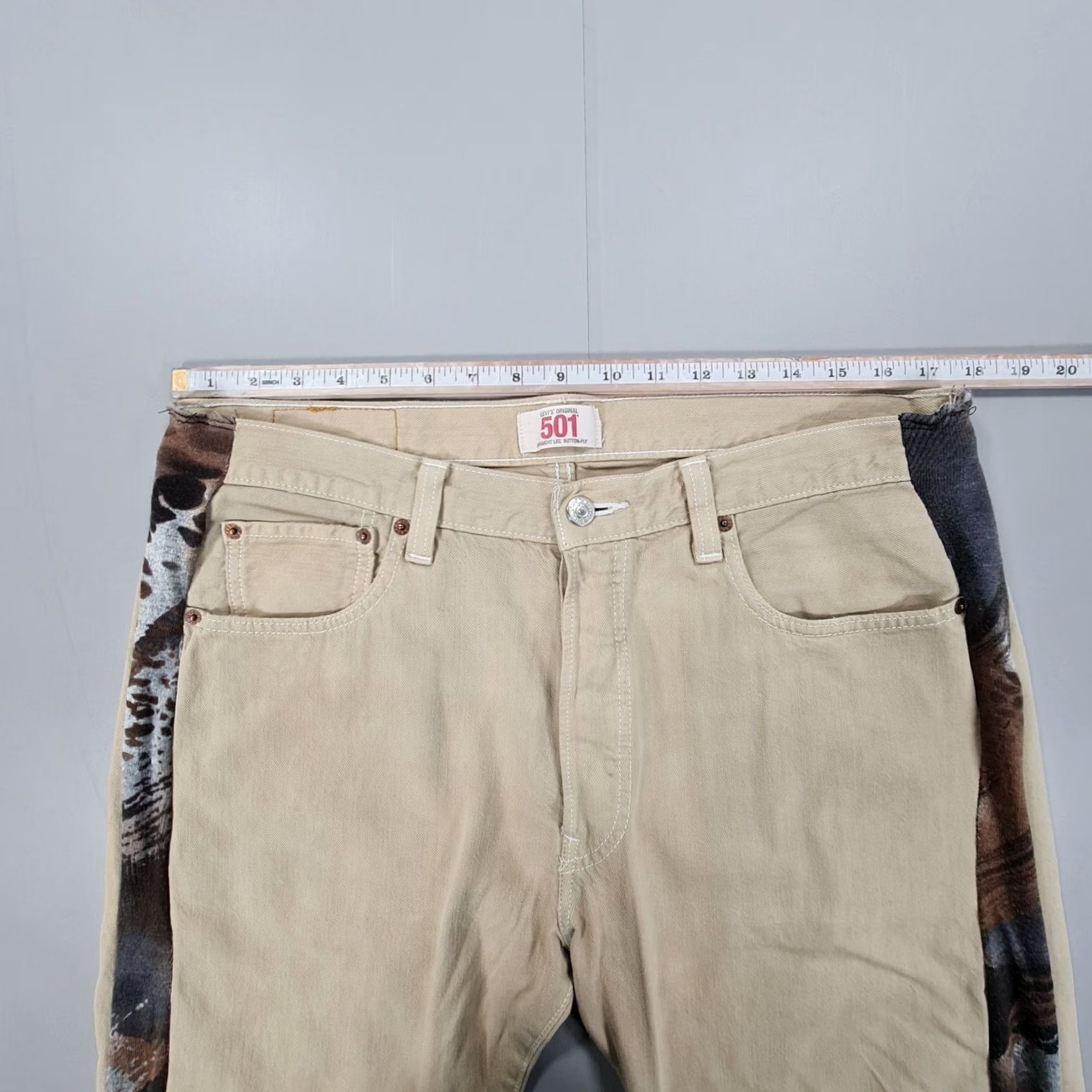 Levi's VINTAGE Levi's 501 Jeans Mens W36 L34 Ivory Straight 90s Remake Leopard Stripe Denim 5-Pocket Size US 36 / EU 52 - 5 Thumbnail