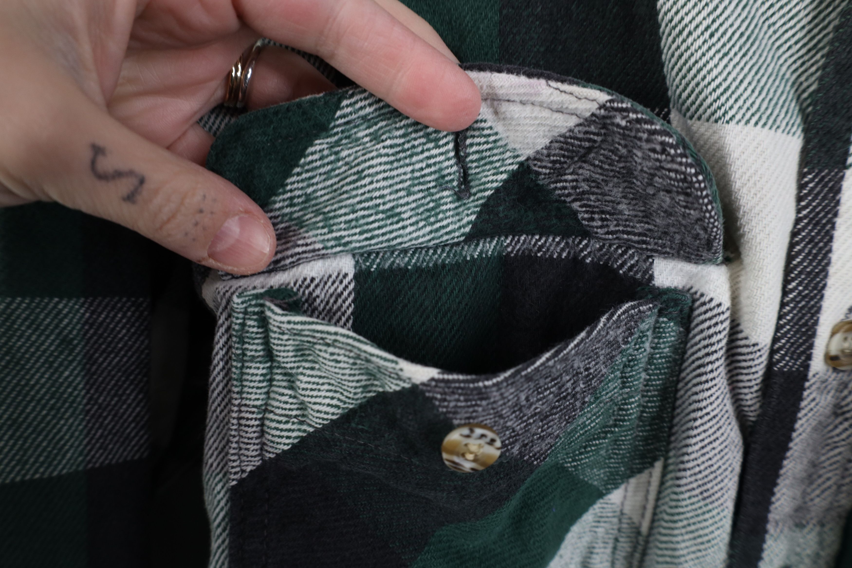 Vintage Vintage 90s Streetwear Flannel Button Shirt Plaid Size US XL / EU 56 / 4 - 8 Thumbnail