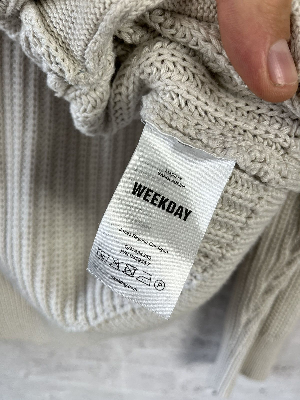 Vintage × Weekday Weekday Jonas Regular Cardigan Knit sweater XS Size US XS / EU 42 / 0 - 9 Thumbnail
