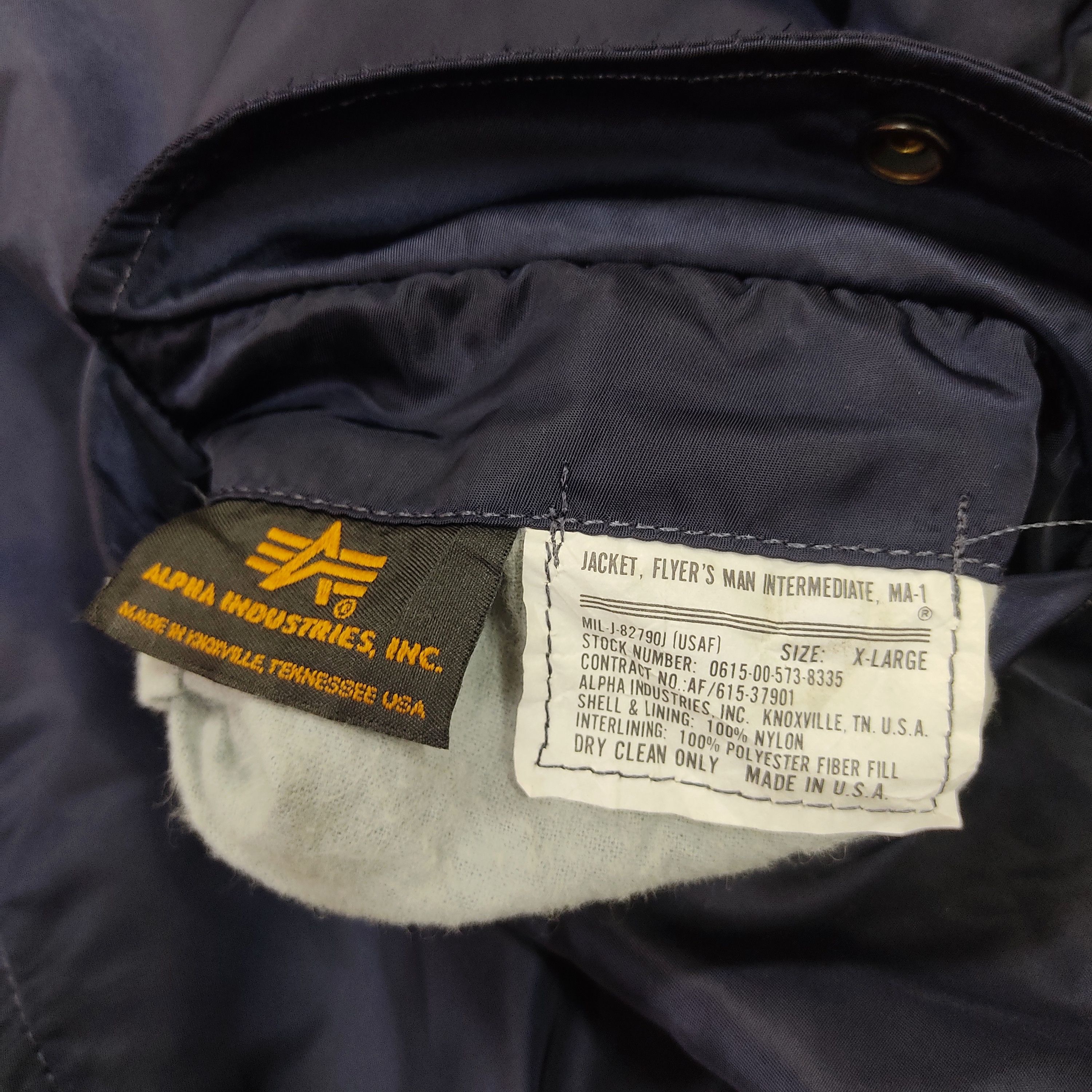 Alpha Industries Vintage 90s ALPHA INDUSTRIES MA-1 Bomber Jacket Size US XL / EU 56 / 4 - 10 Thumbnail