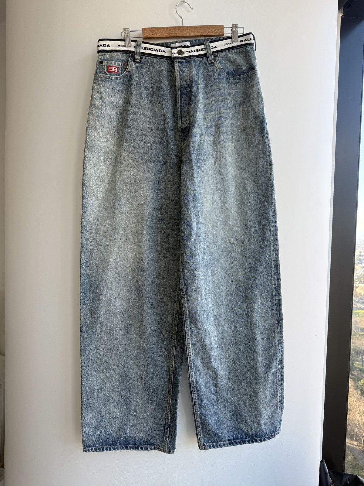 Balenciaga Balenciaga 2021 Distressed Wide Leg Denim Pants Size US 29 - 1 Thumbnail