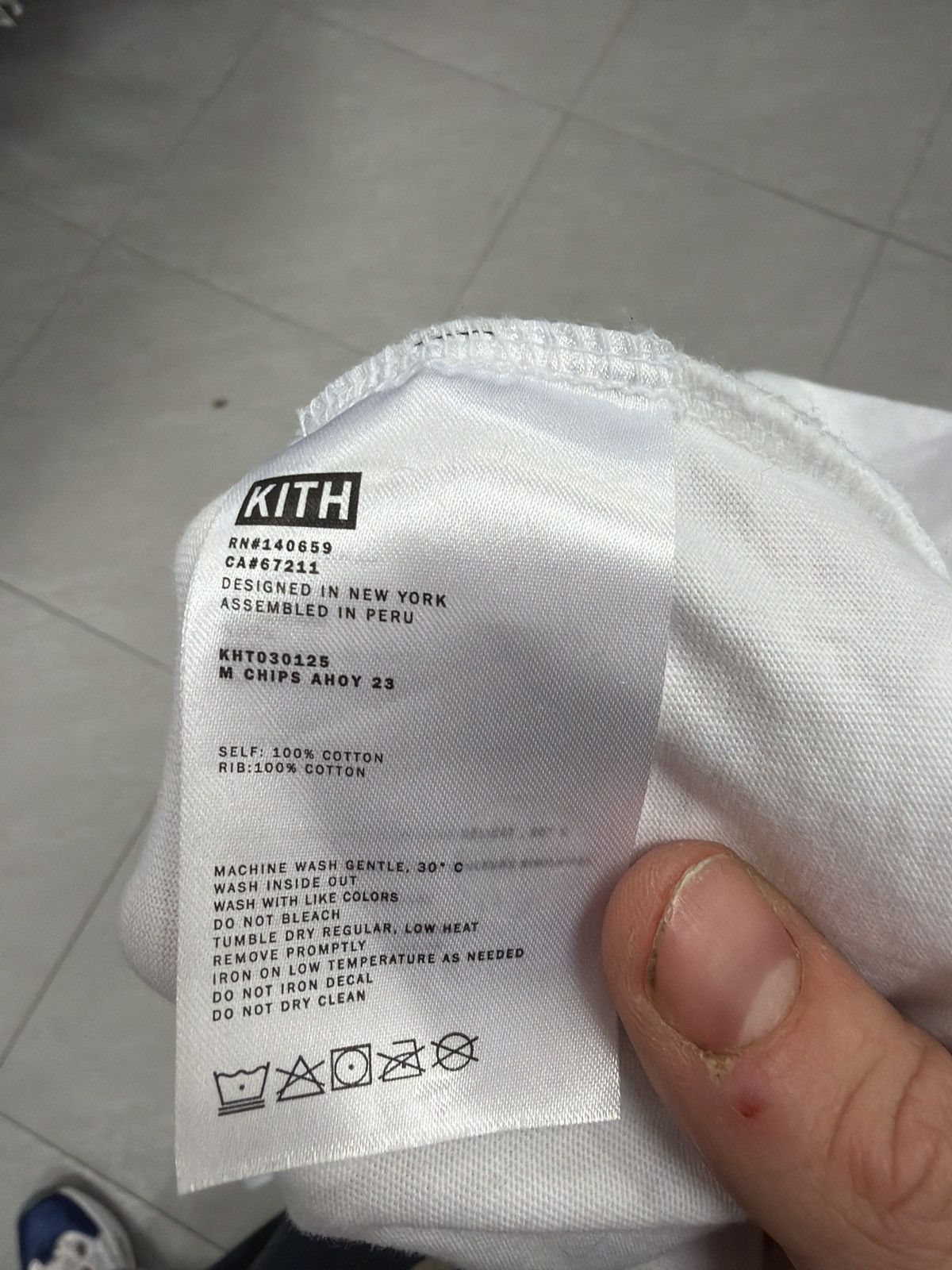 Kith Kith x chips ahoy logo vintage t shirt Size US L / EU 52-54 / 3 - 5 Thumbnail
