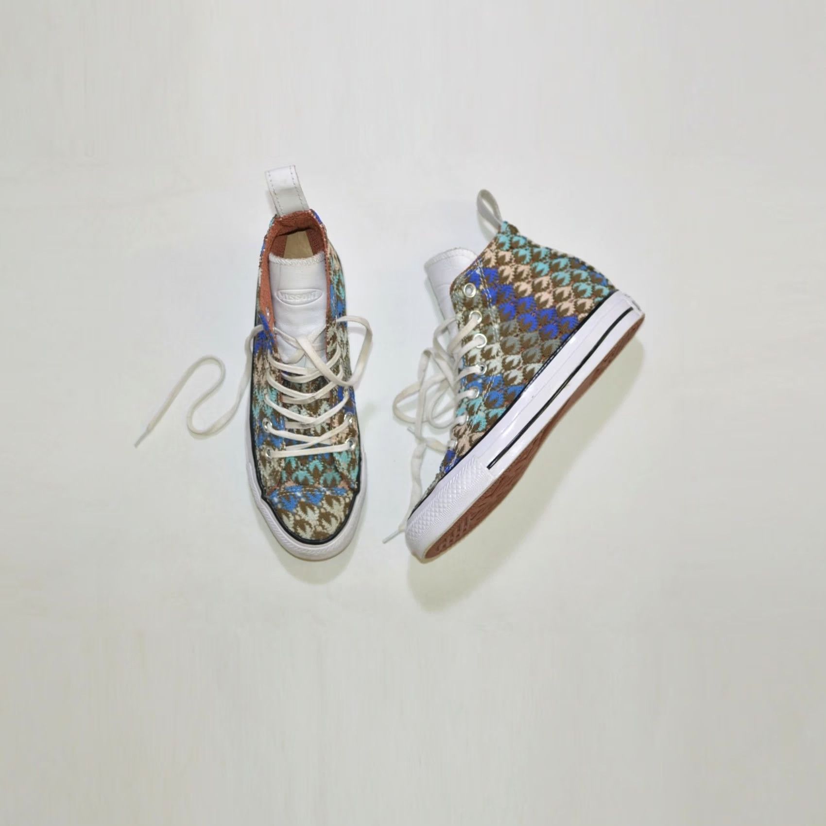 Converse Wmns Converse x Missoni Hi Sneakers 553436C Size 35 Multicolor US 5 EUR 35 Sneakers Mens Womens Girls Boys Size US 5 / IT 35 - 2 Thumbnail