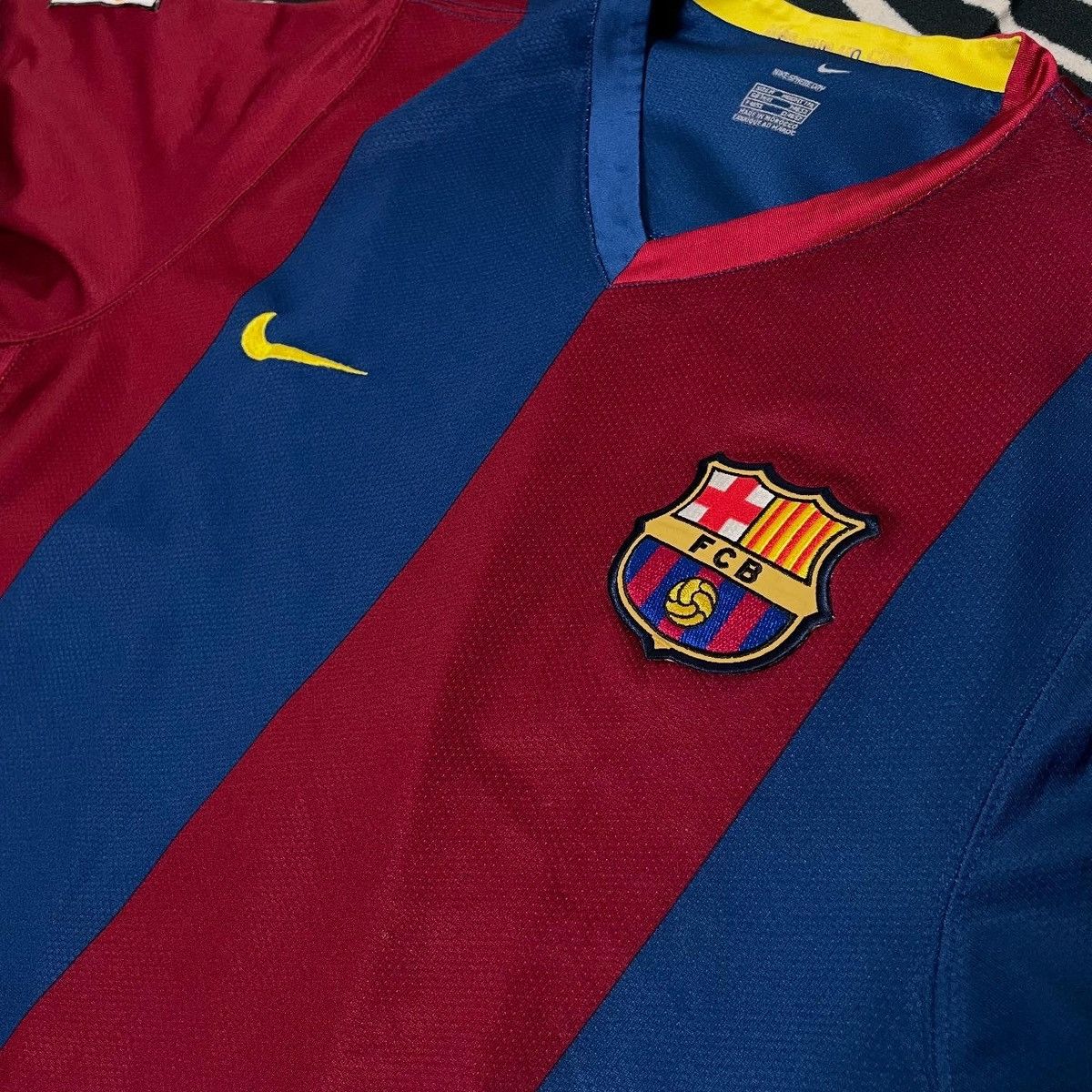 Nike FC Barcelona 2006 2007 jersey vintage Nike Size US M / EU 48-50 / 2 - 4 Thumbnail