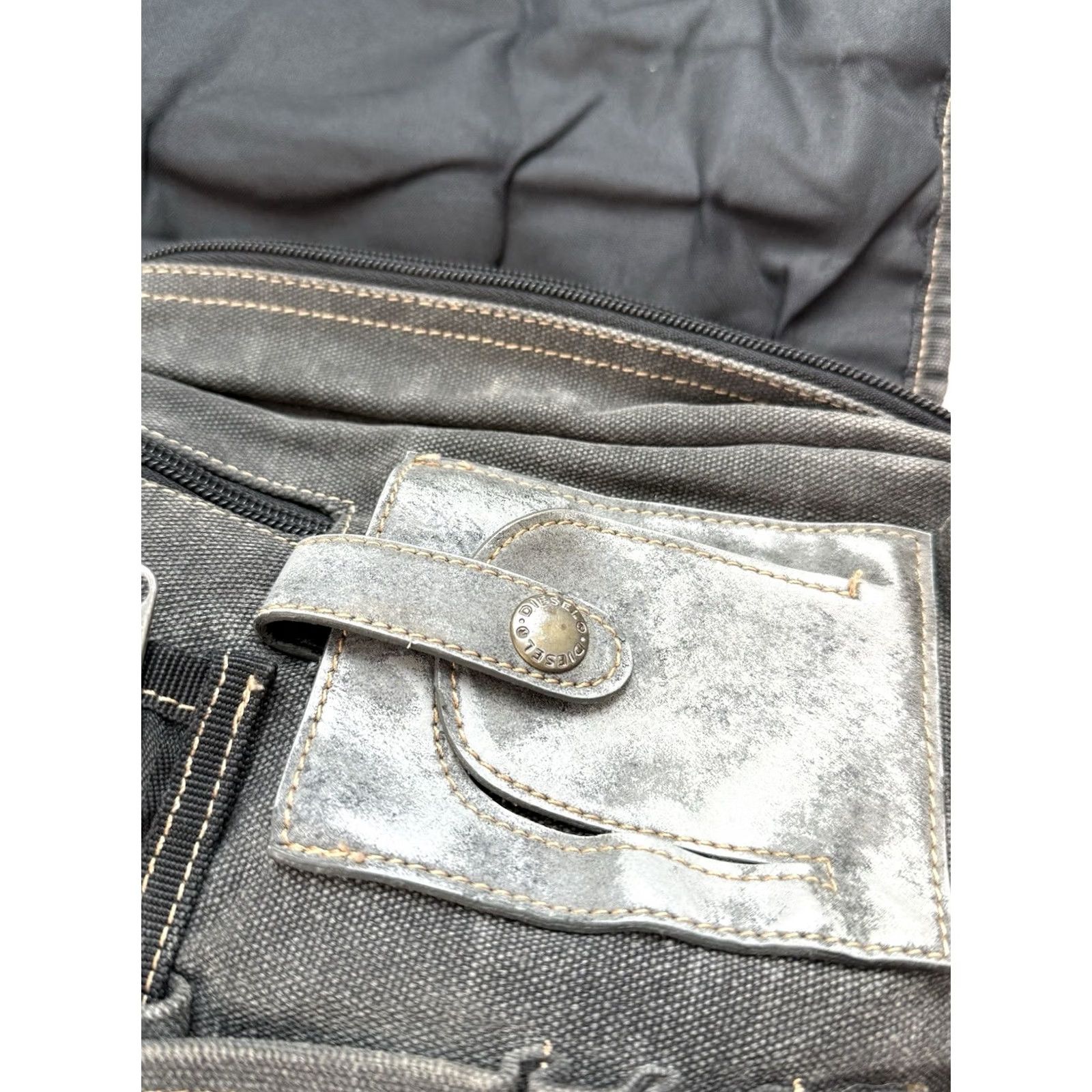 Diesel VINTAGE Diesel Shoulders Bag Military Crossbody Men Y2K Messenger Bag USA Size ONE SIZE - 7 Thumbnail