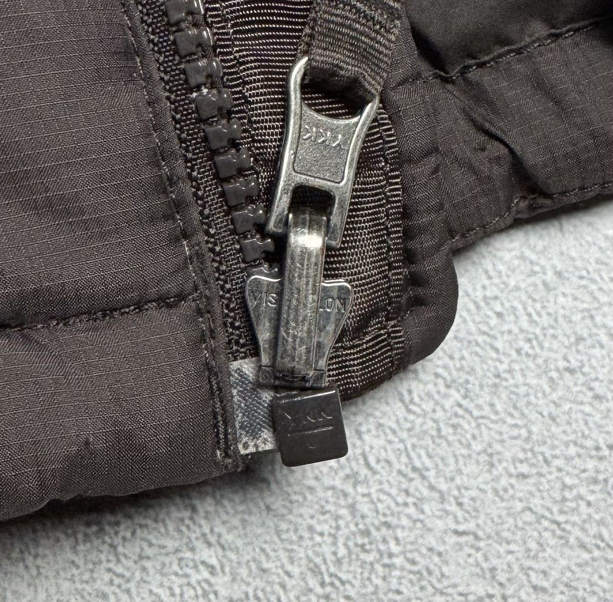 The North Face The North Face 700 Nuptse Brown Puffer Vest Gilet Size L / US 10 / IT 46 - 14 Thumbnail
