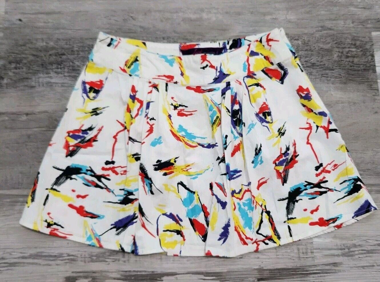 Designer Jack By Bb Dakota Skirt Size 9 White Paint Pleated Mini Size 30" / US 8 / IT 44 - 1 Thumbnail