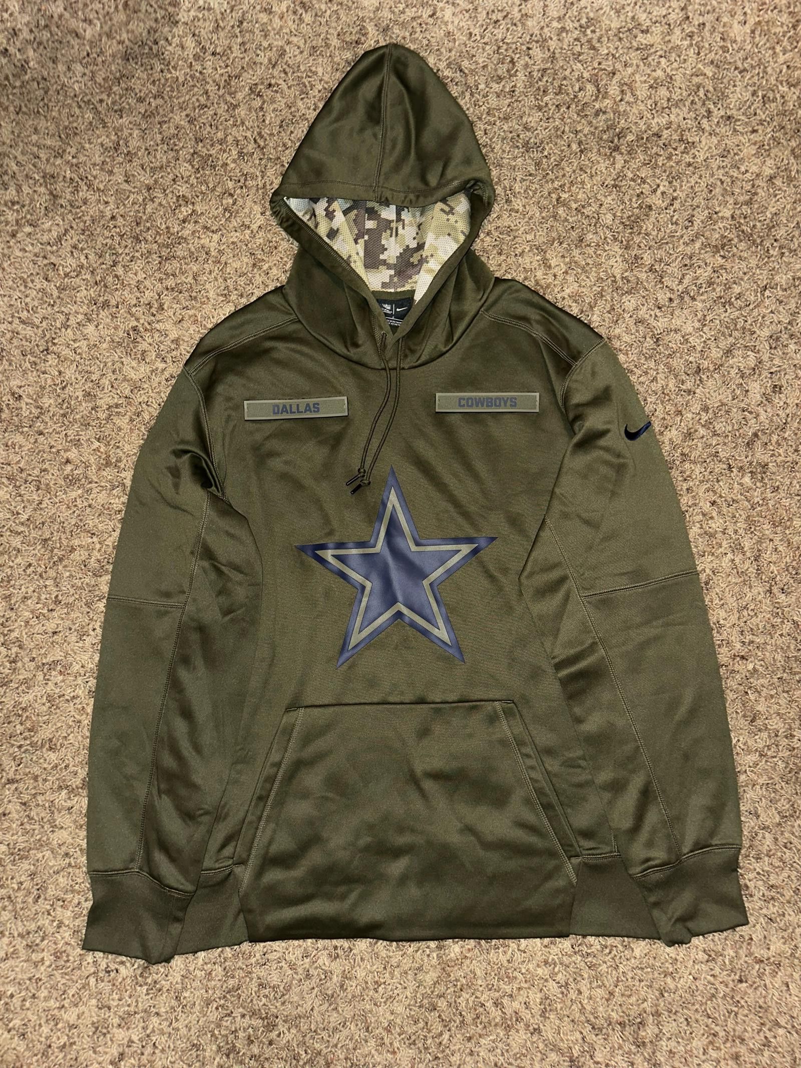 Nike Nike Men’s Dallas Cowboys Salute to Service Green Fleece Lined Patch Hoodie Size US L / EU 52-54 / 3 - 1 Thumbnail