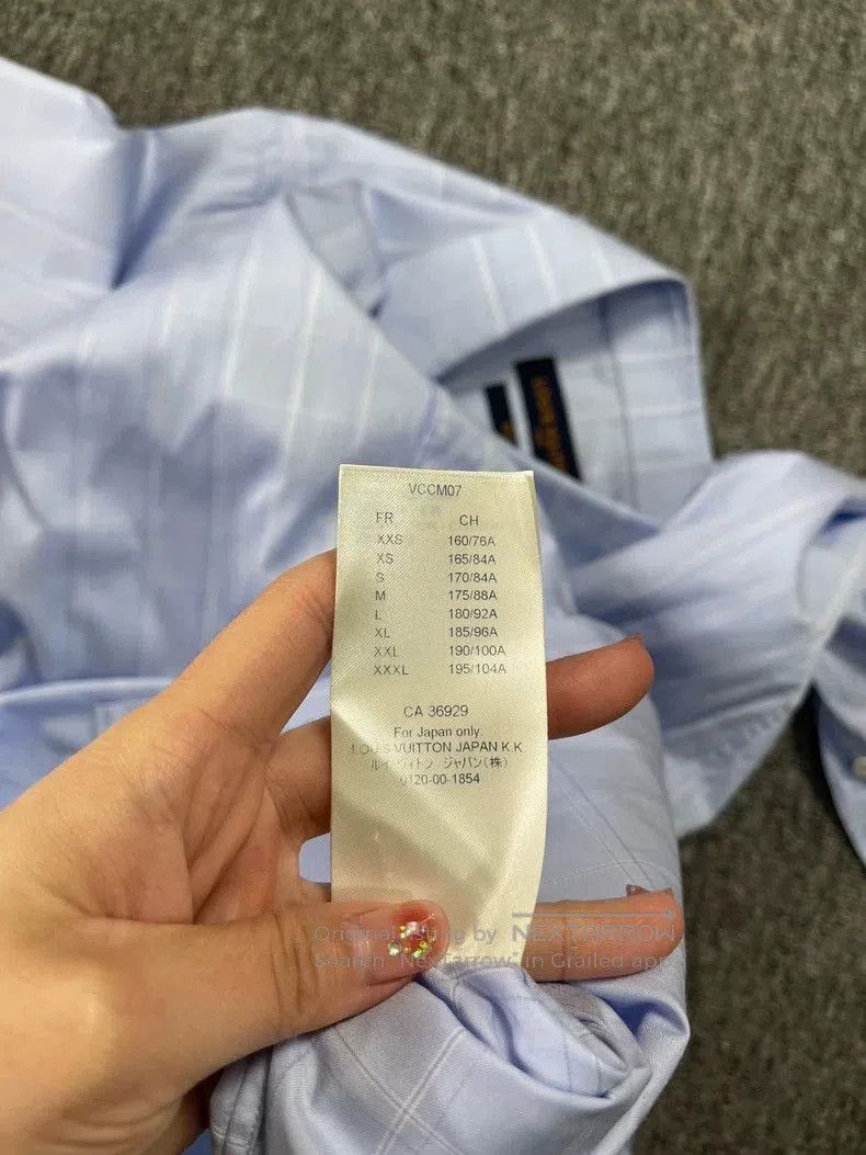 Louis Vuitton Louis Vuitton Striped Button-Up Shirt. Size US S / EU 44-46 / 1 - 8 Thumbnail