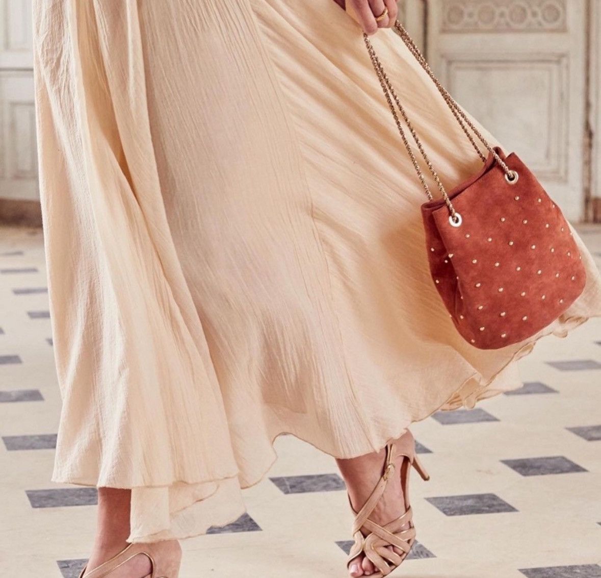 Sezane Sezane Hope Bag in Blush Suede Size ONE SIZE - 3 Thumbnail