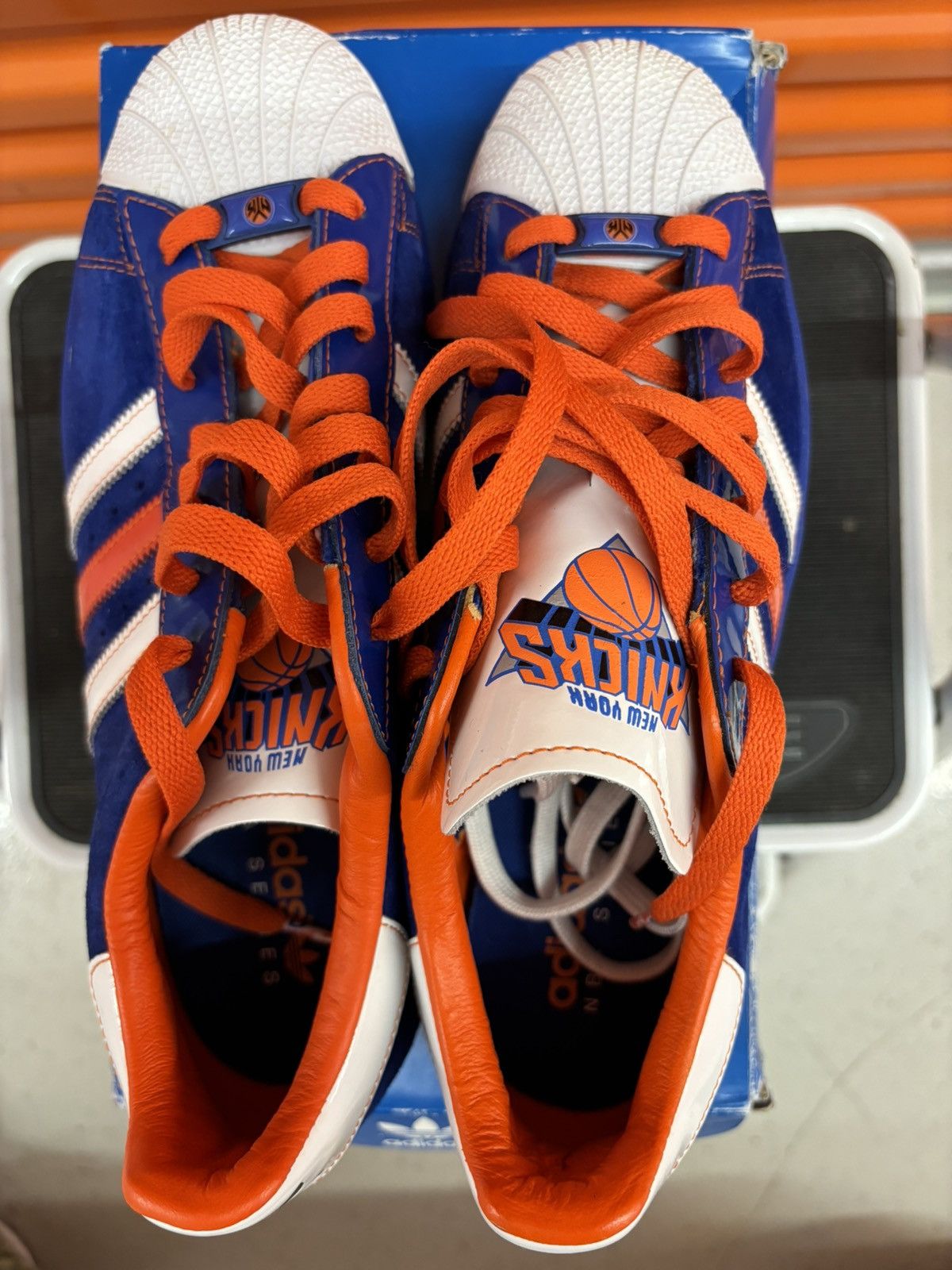 Adidas ***FINAL DROP***RARE 06 ADIDAS X NBA NY KNICKS SUPERSTAR 9 Size US 9 / EU 42 - 12 Thumbnail