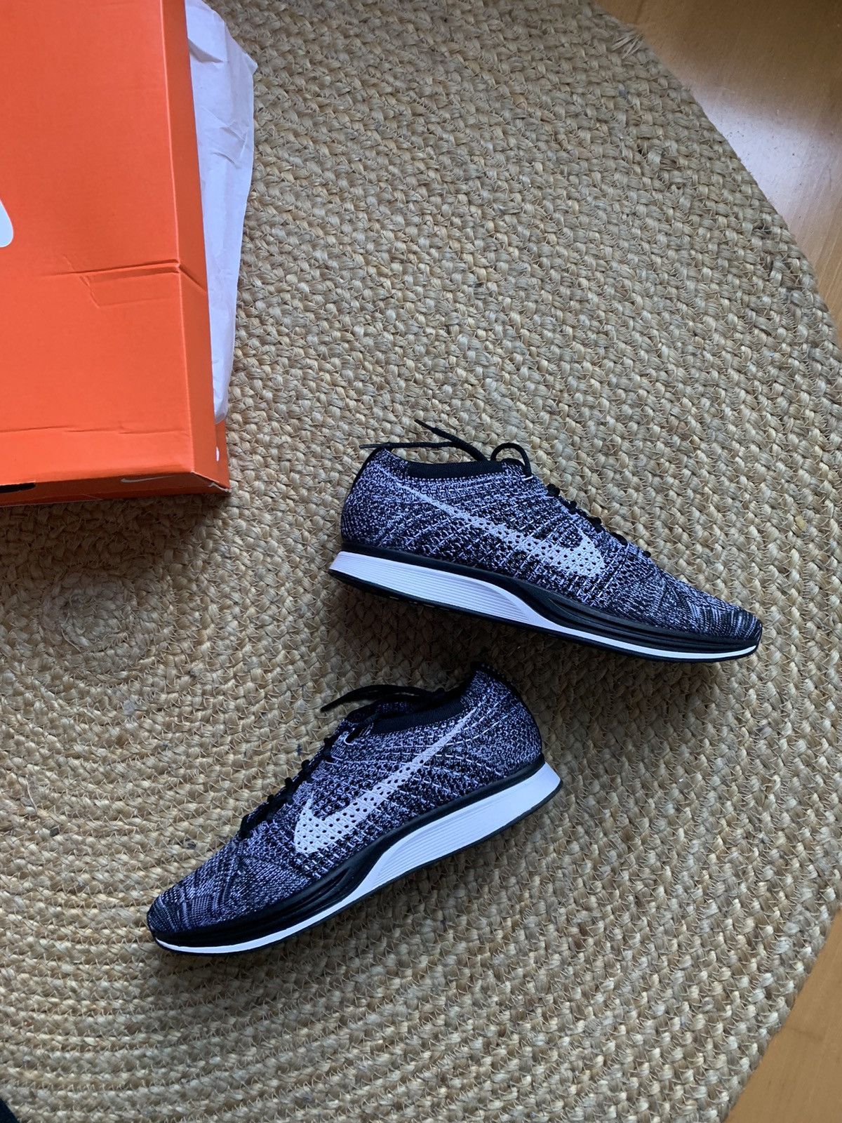 image of Nike Flyknit Racer Oreo 7.5 Us Shoes in Black, Men's