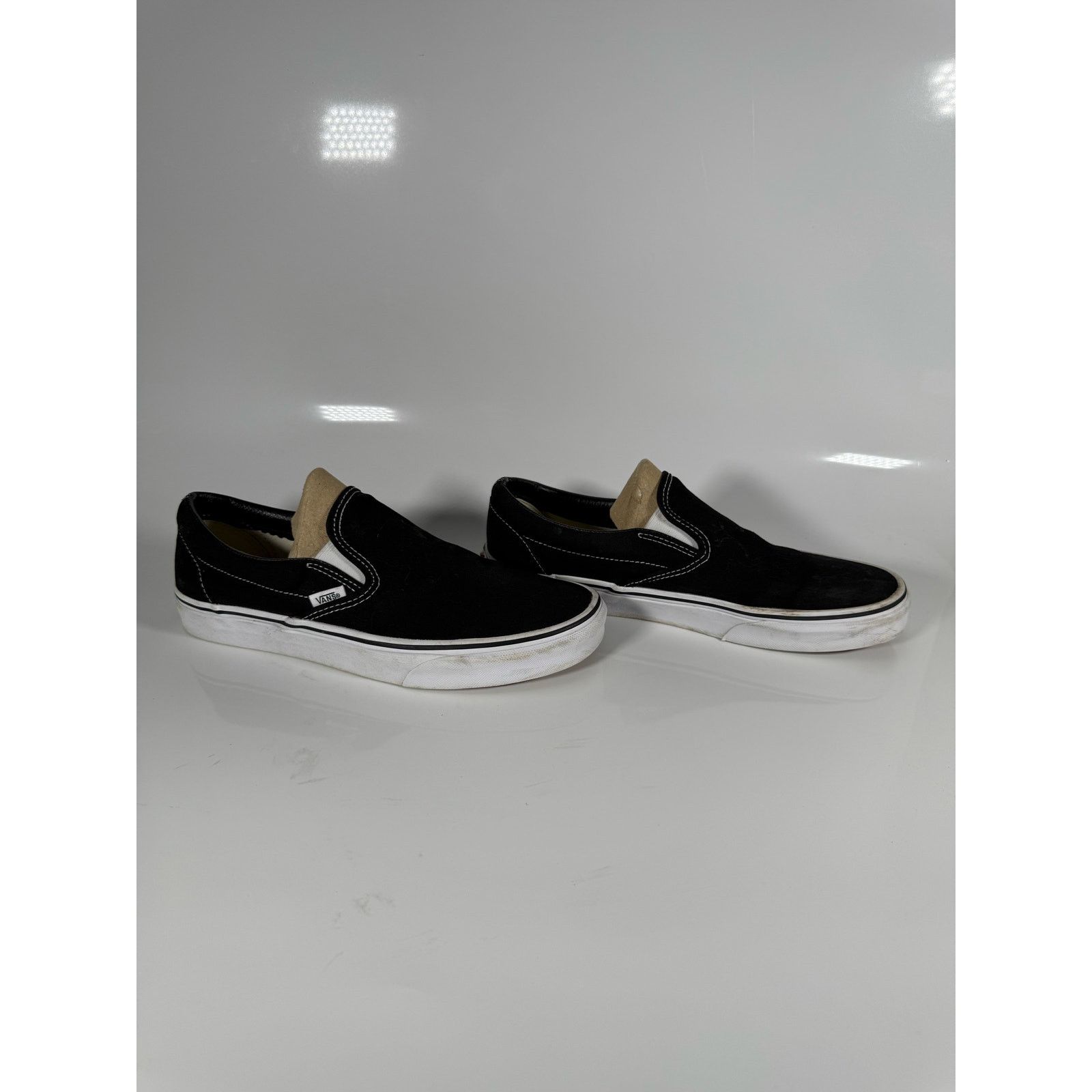 Vans Vans Classic Slip-On Black Canvas Skate Shoes Women’s Size 8 Size US 8 / IT 38 - 3 Thumbnail