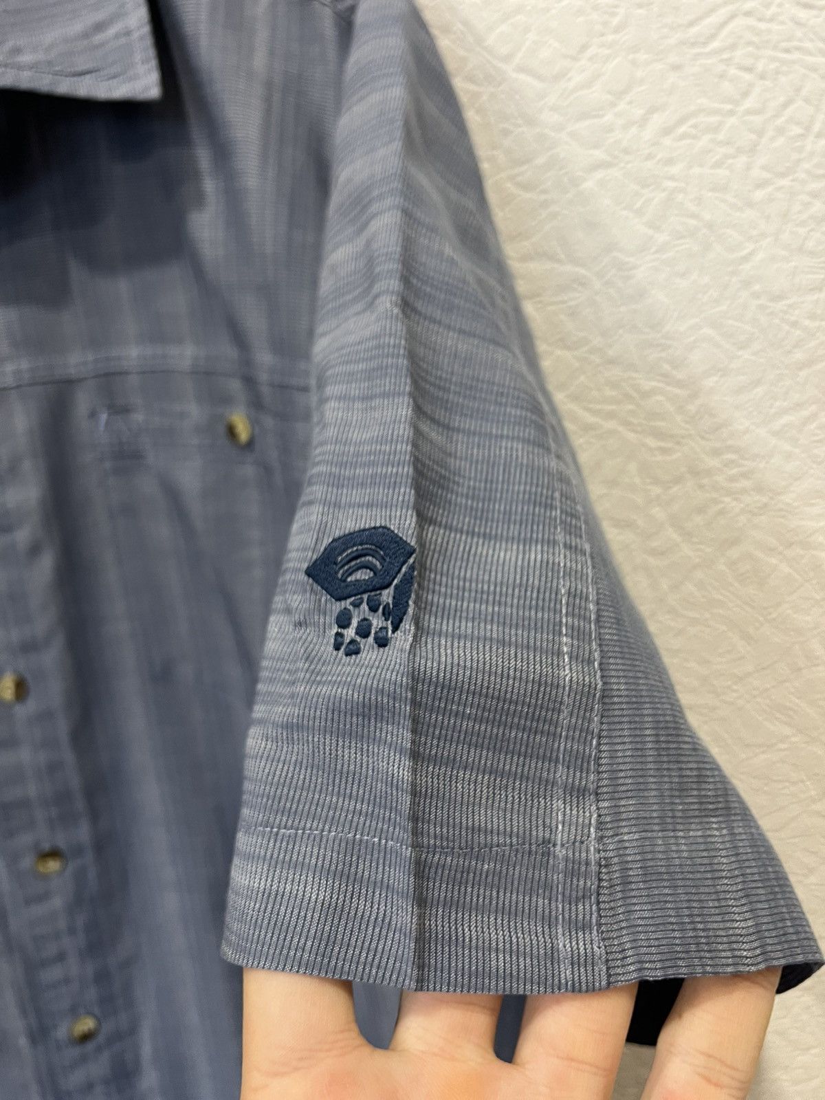 Mountain Hardwear Mountain Hardwear Blue Shirt Button Up Mens Size US L / EU 52-54 / 3 - 4 Thumbnail
