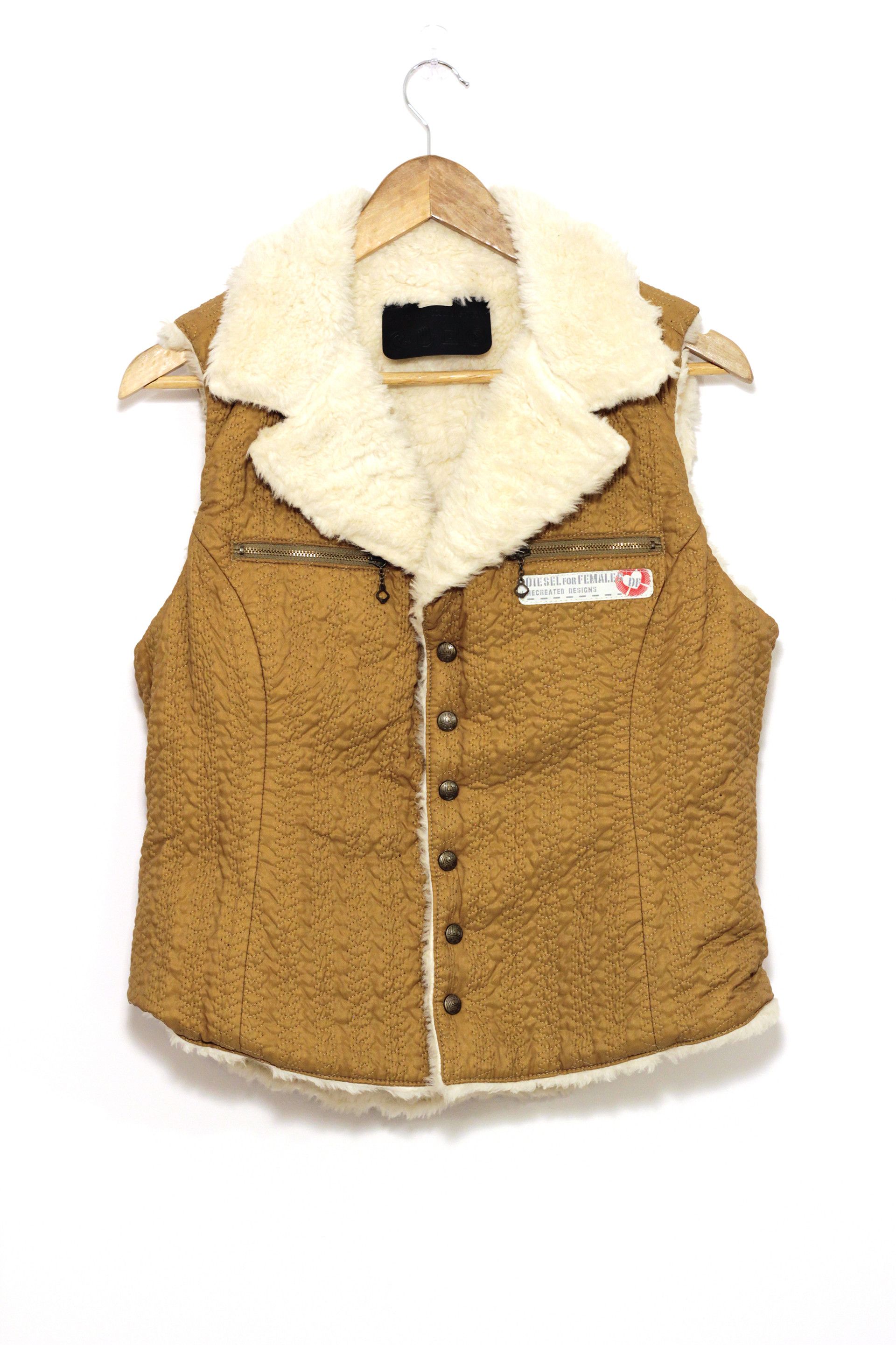 Diesel VIntage Diesel Industry Y2K quilted faux fur short vest Size M / US 6-8 / IT 42-44 - 7 Thumbnail