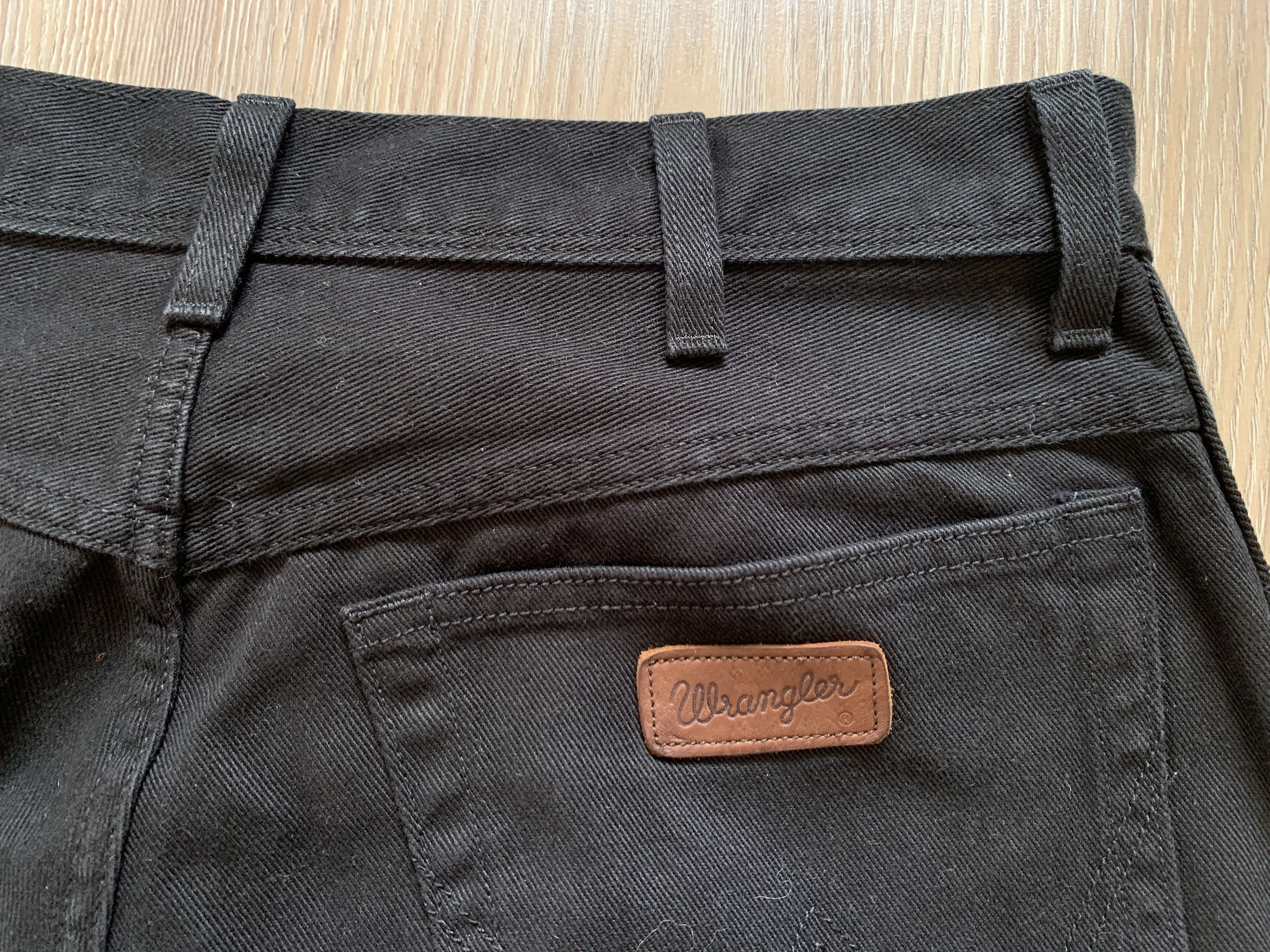 Wrangler Wrangler Regular Fit Black Jeans Size US 34 / EU 50 - 6 Thumbnail