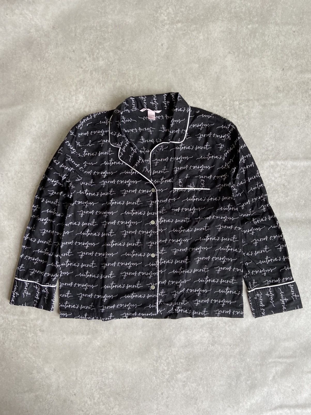 Designer × Victoria's Secret Victoria Secret Script Black Pajama Longsleeve Size M / US 6-8 / IT 42-44 - 1 Thumbnail