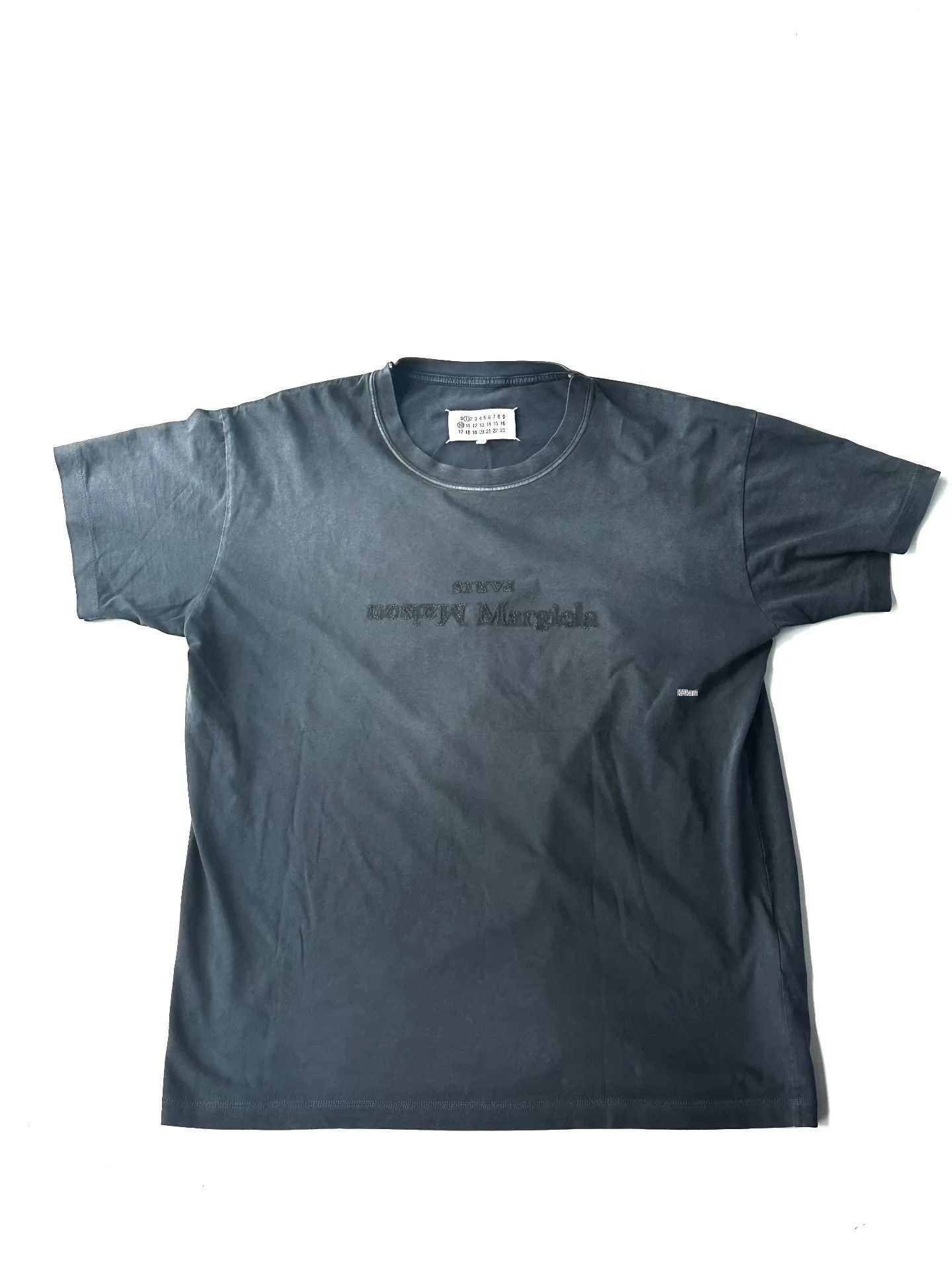 Maison Margiela Maison Margiela Reverse Embroidery Tee Size US L / EU 52-54 / 3 - 1 Thumbnail
