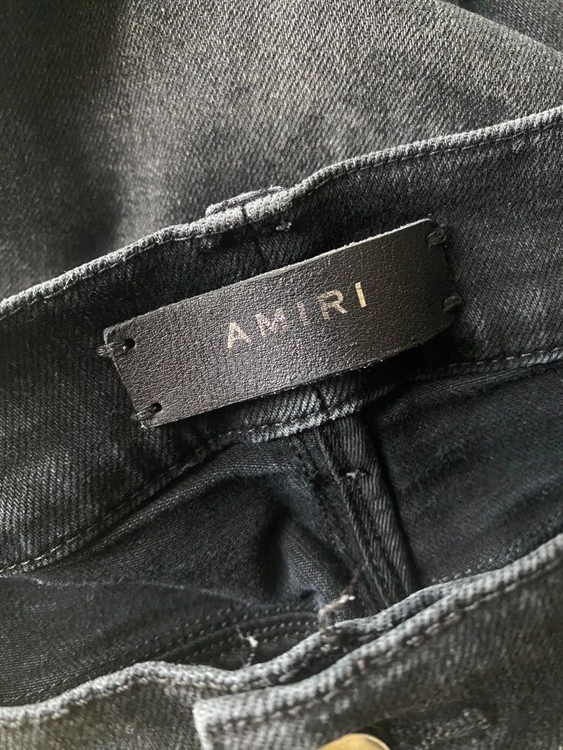 Amiri Amiri Elastic men's jeans with old holes on both knees 2501 Size US 33 - 5 Thumbnail