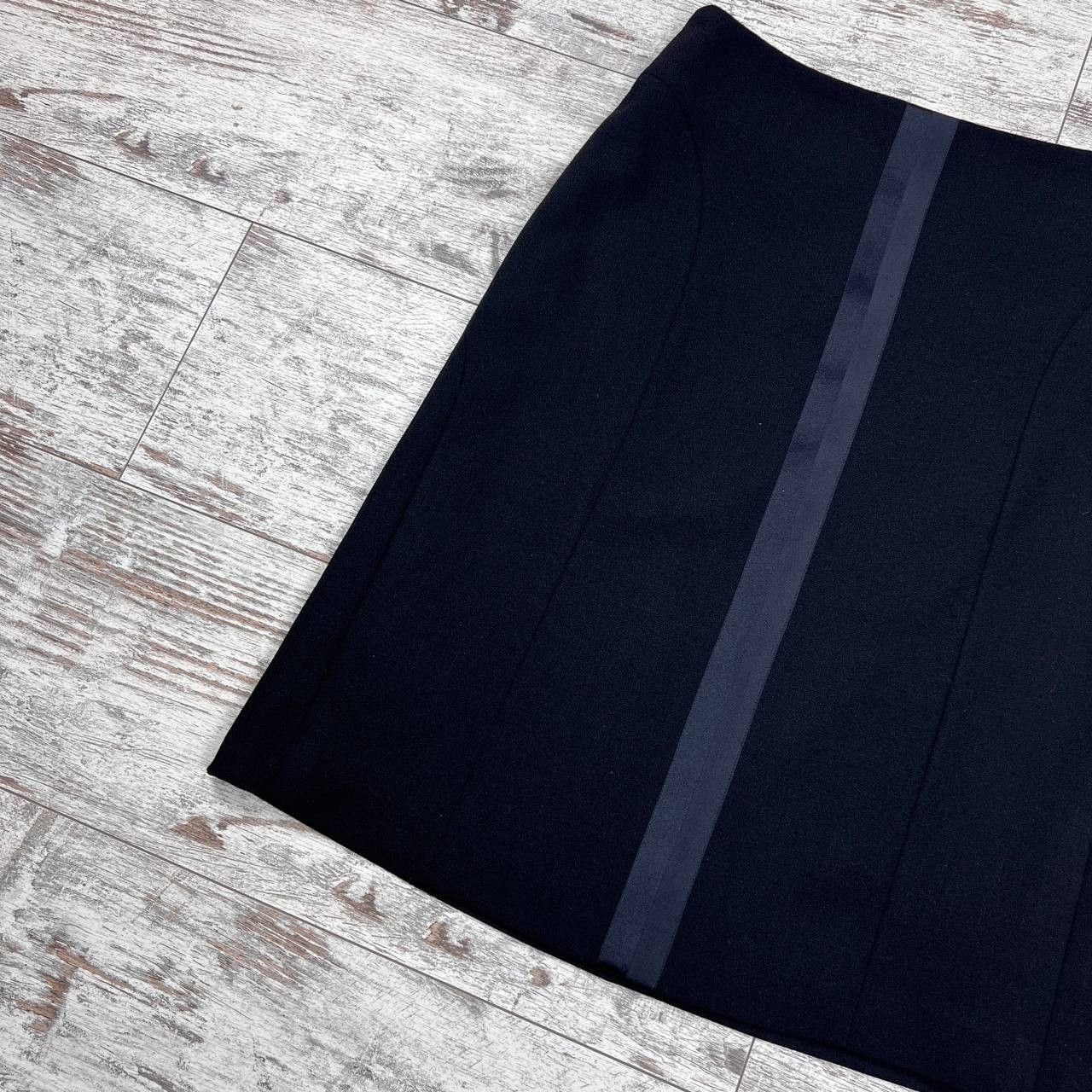 Chanel × Vintage Black Women skirt Chanel Size 36 Wool Size 26" / US 2 / IT 38 - 4 Thumbnail
