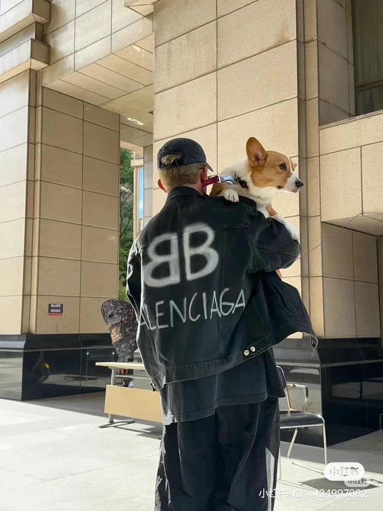 Balenciaga Balenciaga Double b painted logo denim jacket coat Size US XS / EU 42 / 0 - 8 Thumbnail
