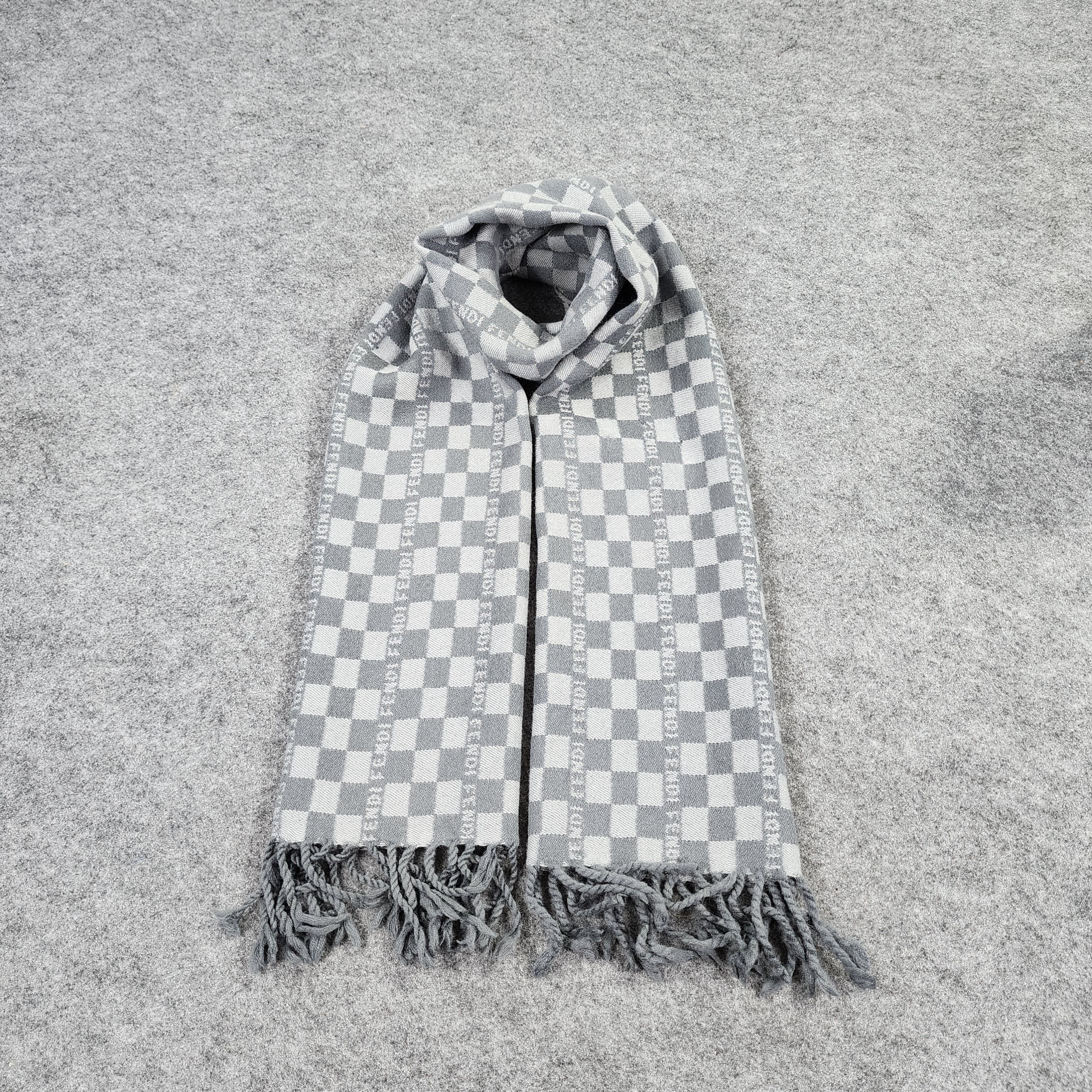 Fendi × Vintage Fendi Scarf # Muffler # Neckwear # D097 Size ONE SIZE - 1 Thumbnail