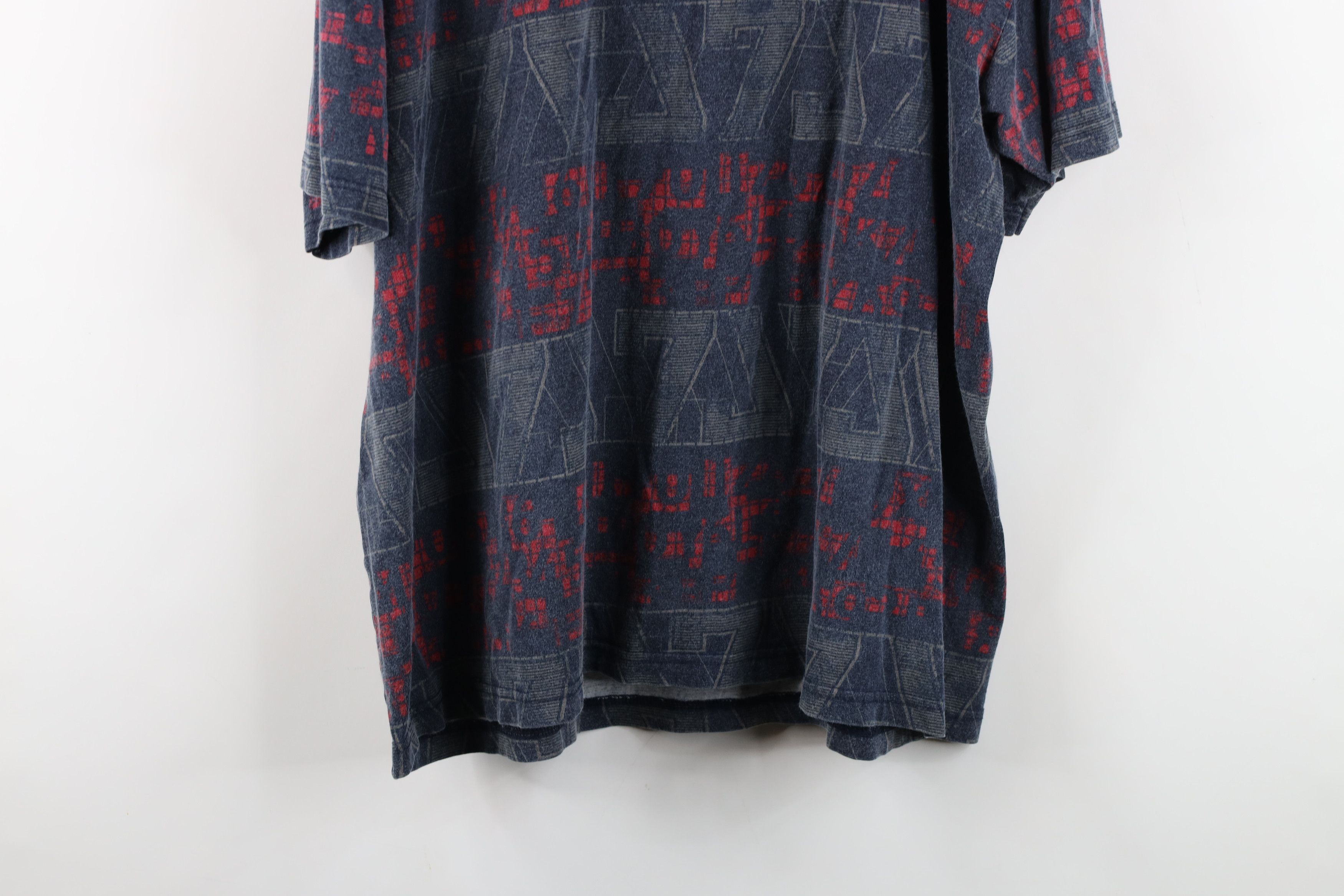 Vintage Vintage 90s Streetwear Geometric All Over Print T-Shirt Size US XL / EU 56 / 4 - 10 Thumbnail
