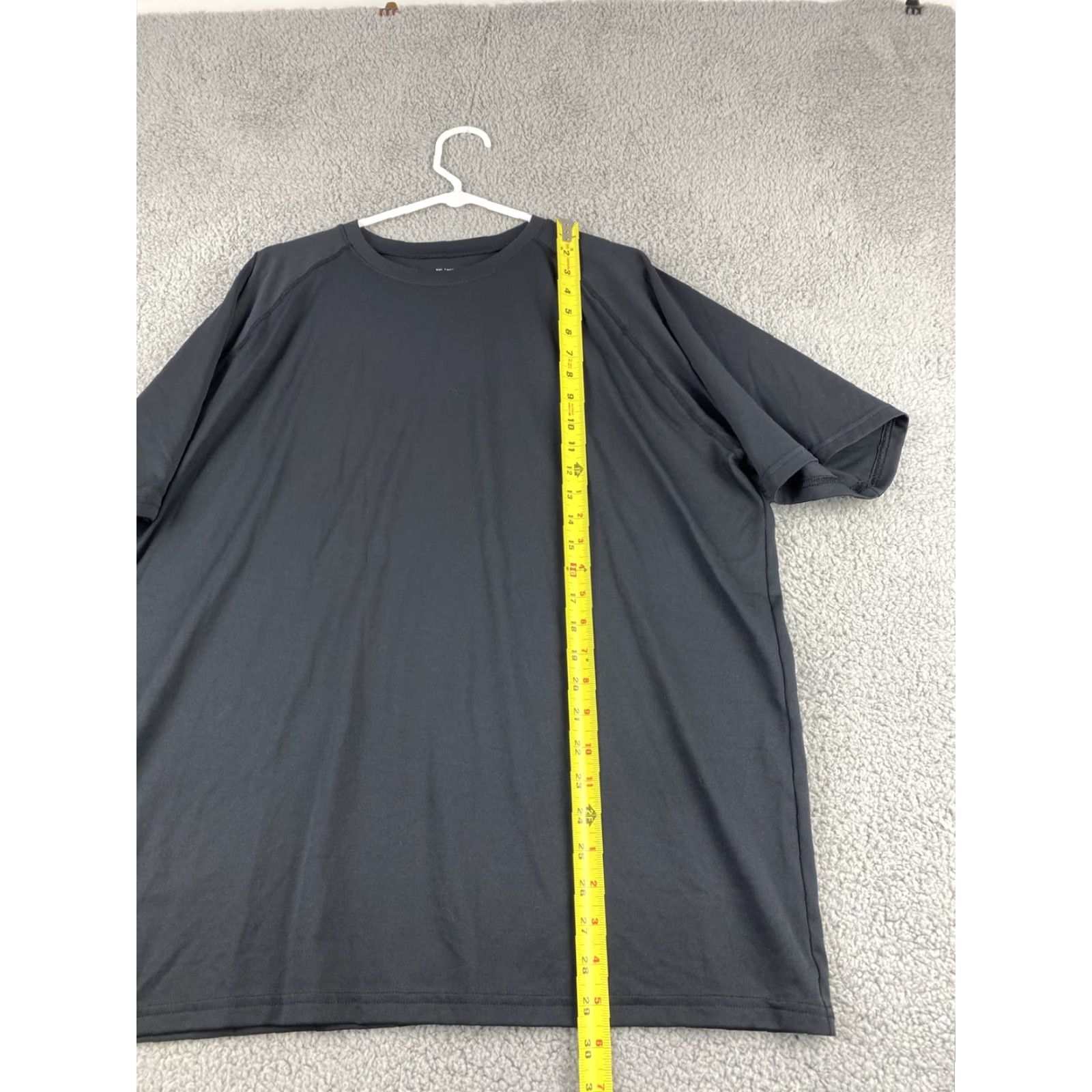 Under Armour UNDER ARMOUR UA HeatGear Loose Short Sleeve Black T-Shirt Men’s 2XL / 36-39 Crew Neck Pullover Lightweight Activewear Gym Mens Size US XXL / EU 58 / 5 - 7 Thumbnail