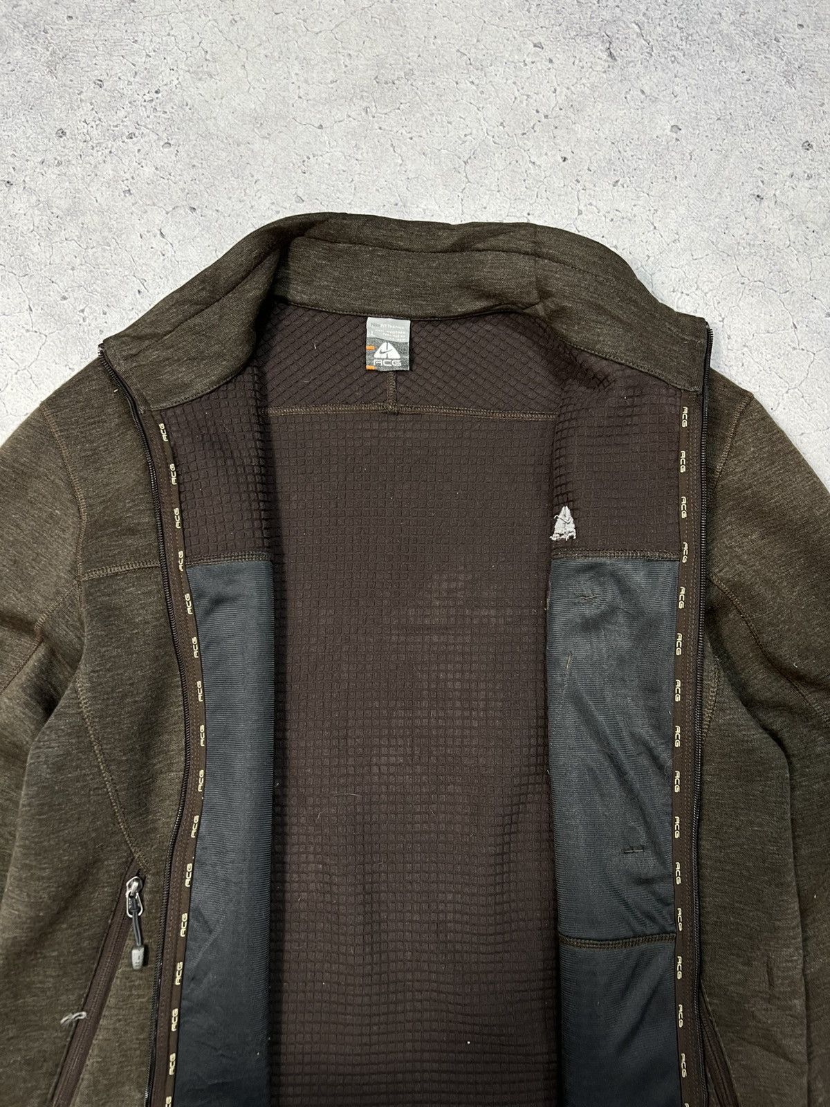 Nike ACG Vintage Nike ACG Softshell Brown Jacket Size US L / EU 52-54 / 3 - 7 Thumbnail