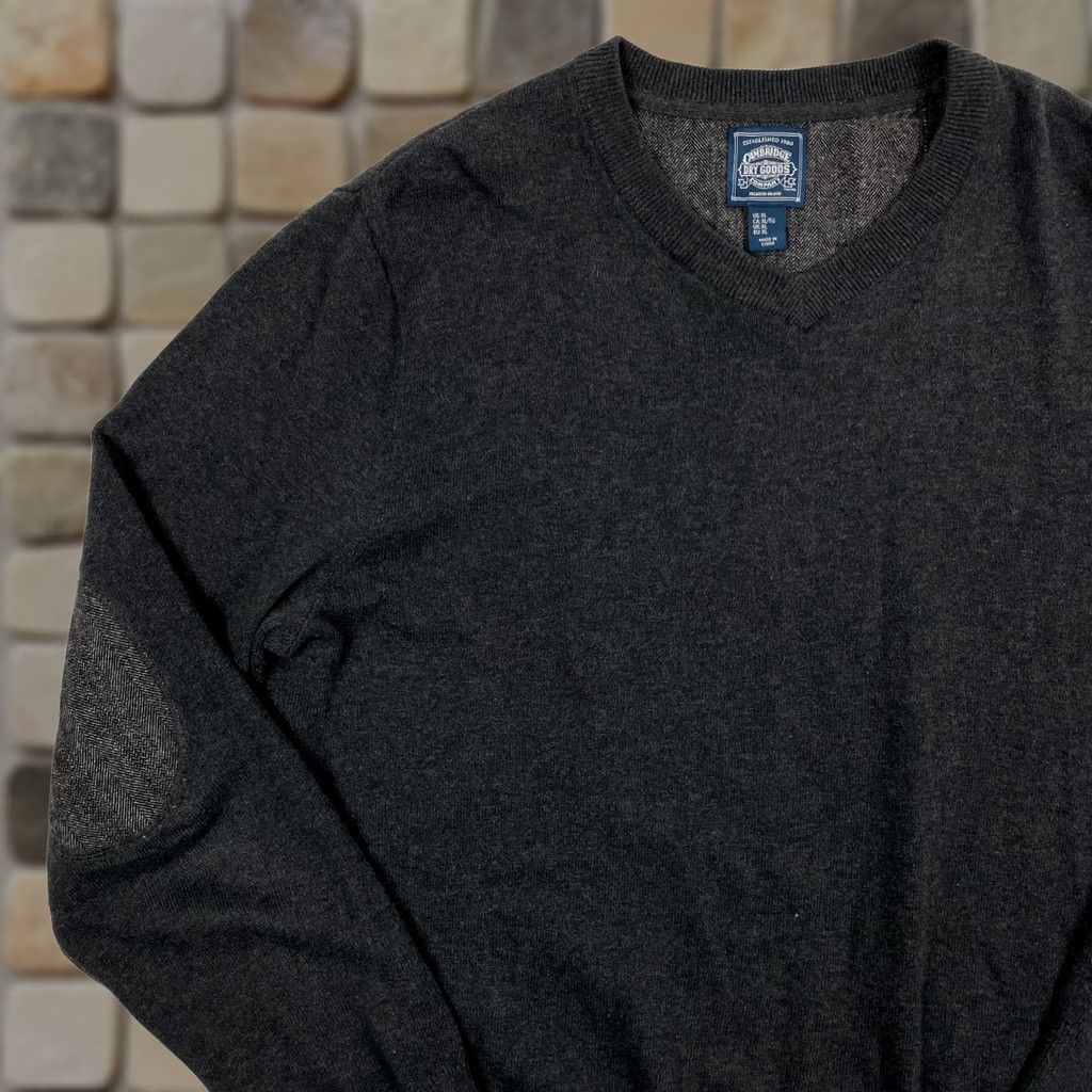 Vintage Cambridge Dry Goods Sweater Men Extra Large Gray Long Sleeve V-Neck Elbow Patch Size US XL / EU 56 / 4 - 1 Thumbnail
