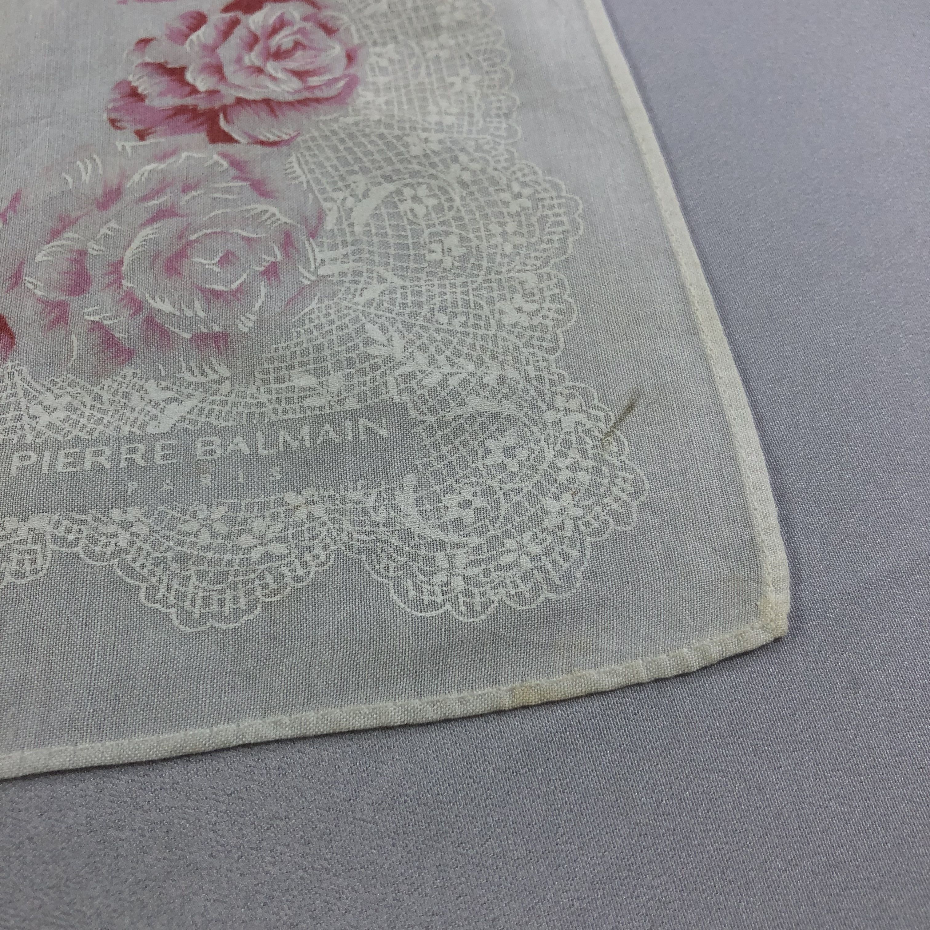Pierre Balmain × Vintage Pierre Balmain Handkerchief Neckerchief Bandana H2136 Size ONE SIZE - 5 Thumbnail