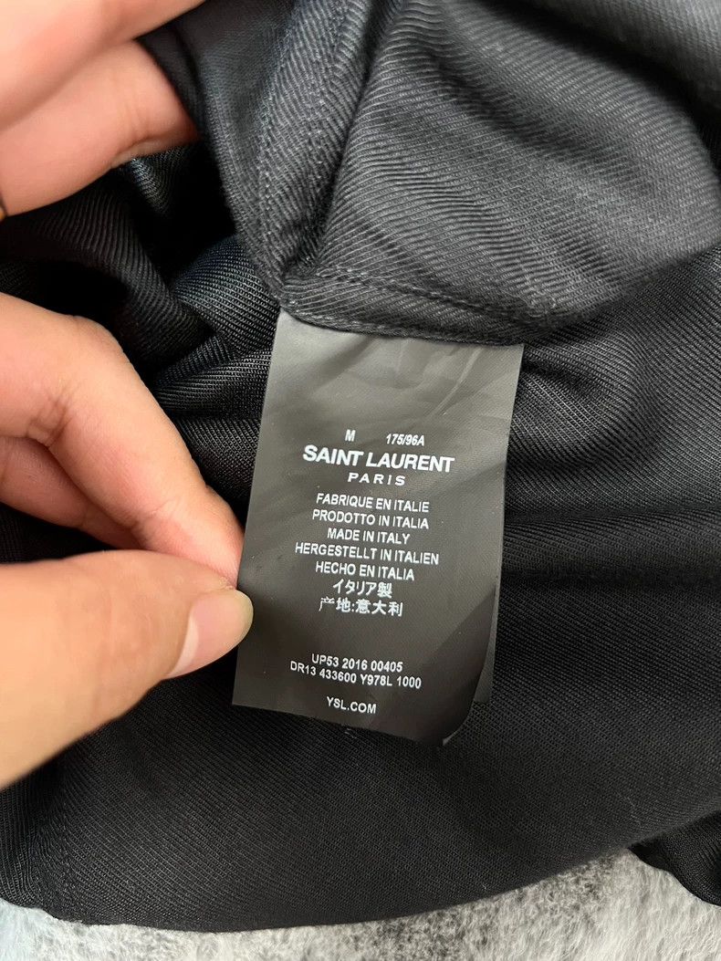 Saint Laurent Paris Saint Laurent Paris Cat's eye buckle chain star black shir Size US M / EU 48-50 / 2 - 5 Thumbnail