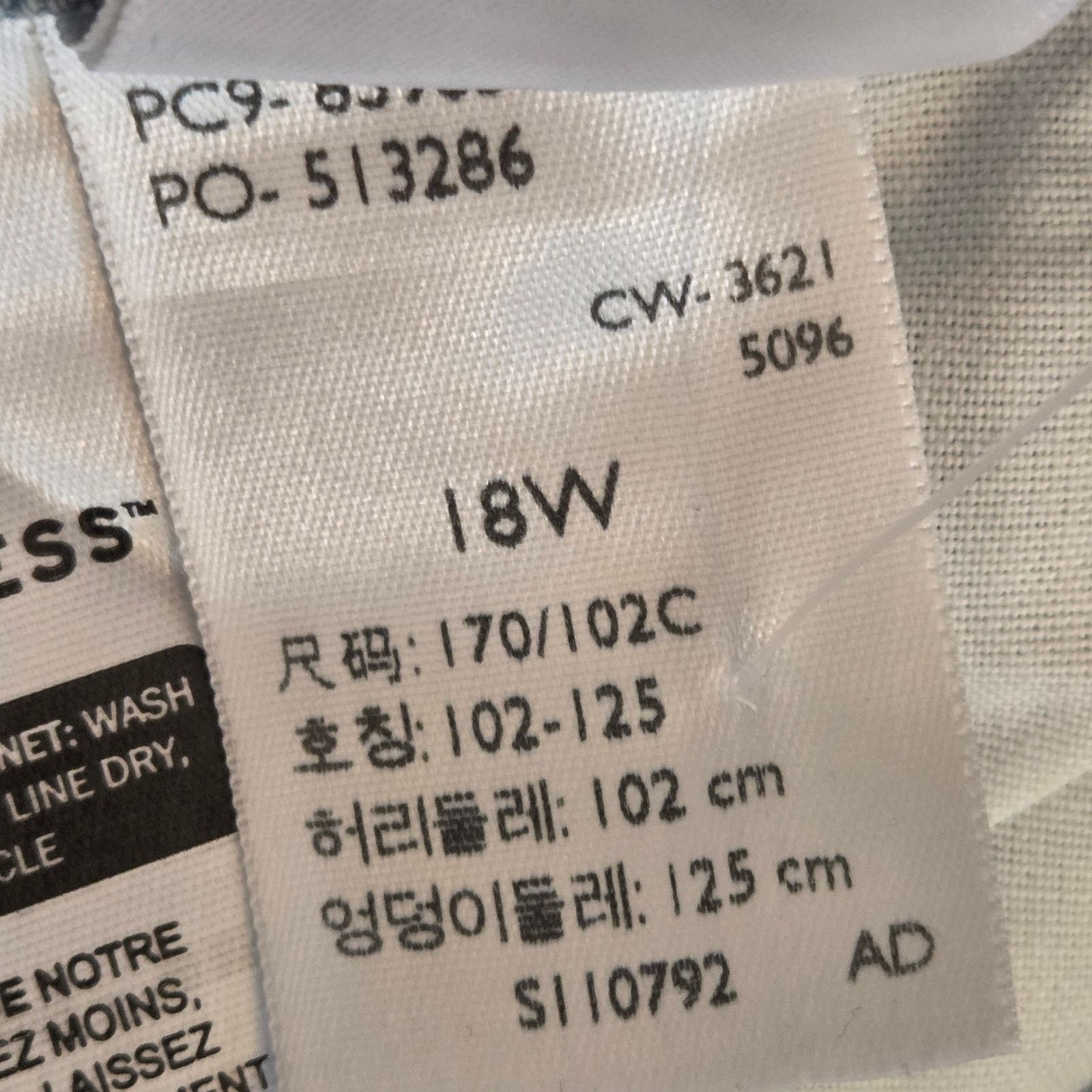 Levi's Stylish Levi's 501 Denim Cut-Off Jean Shorts - Women's 18W Size 40" / US 18 - 4 Thumbnail