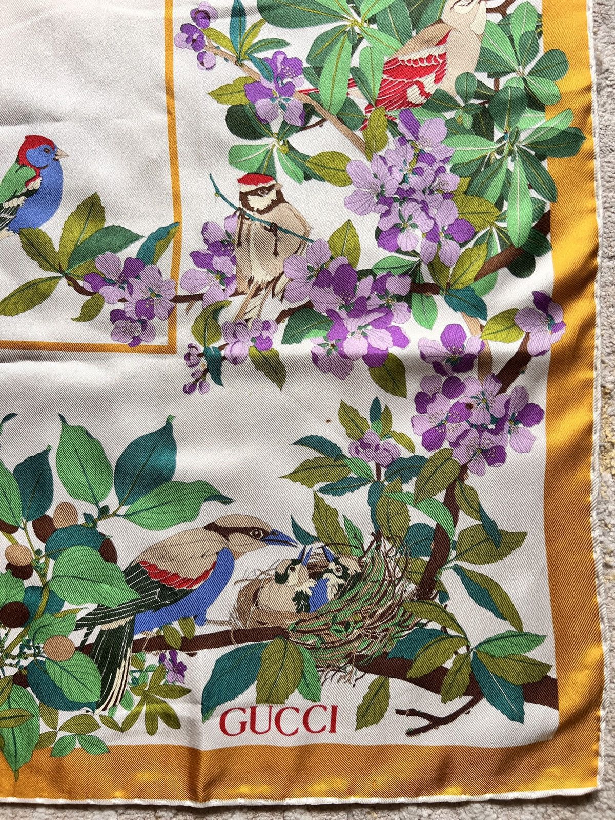Gucci Gucci Floral Whimsical Printed Silk Scarve Size ONE SIZE - 5 Thumbnail