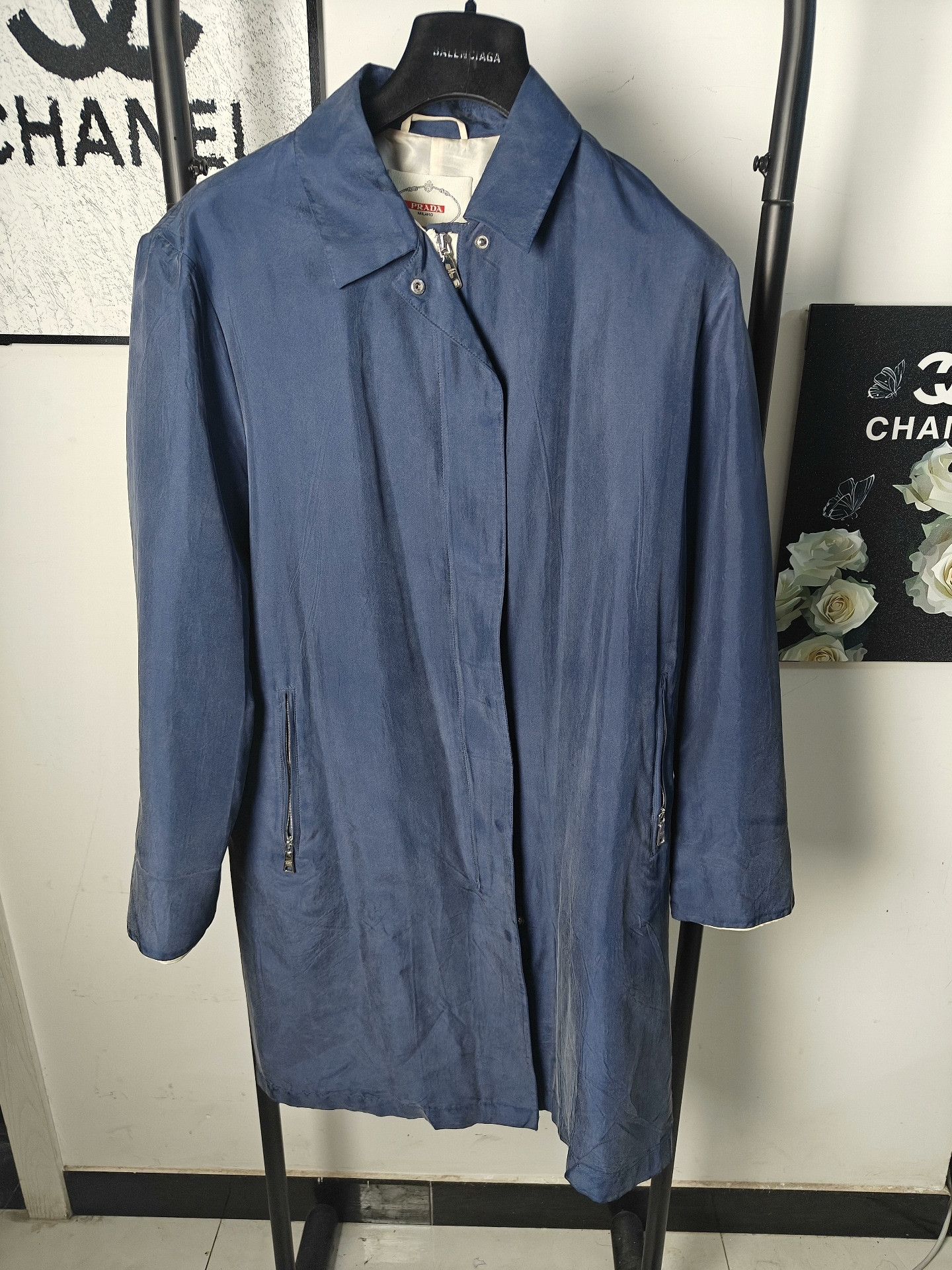 Prada Prada Long White Light Jacket xl Men Size US XL / EU 56 / 4 - 1 Thumbnail