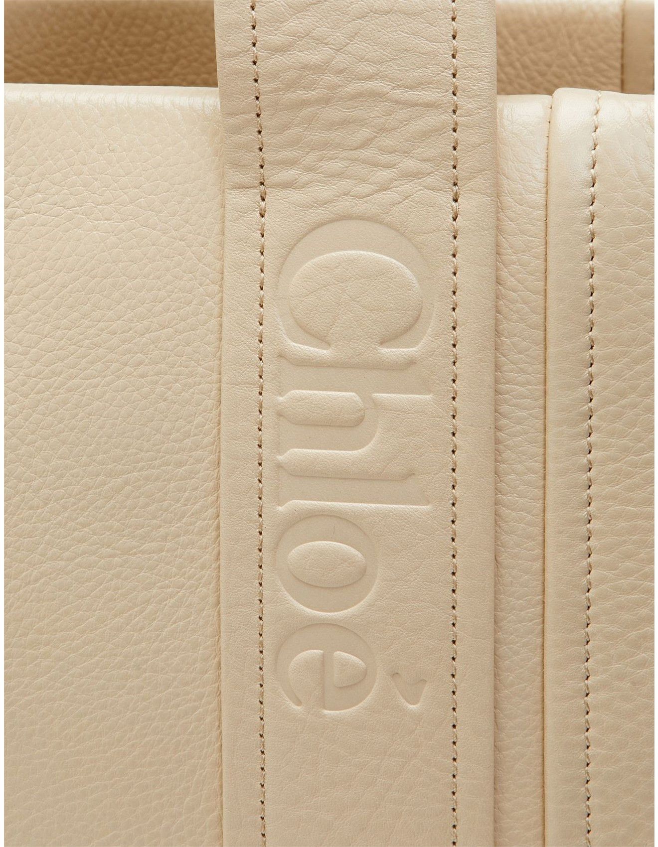 Chloe oc11z0525 Size: OS / Medium Woody Tote Bag in Beige Size ONE SIZE - 4 Thumbnail