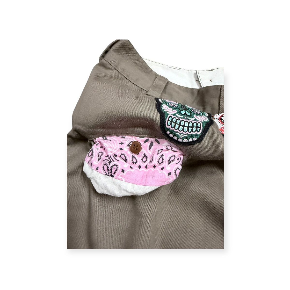Sasquatchfabrix Vtg🔥Sasquatchfabrix Pattached Skull Chinos Short Pant Size US 34 / EU 50 - 15 Thumbnail