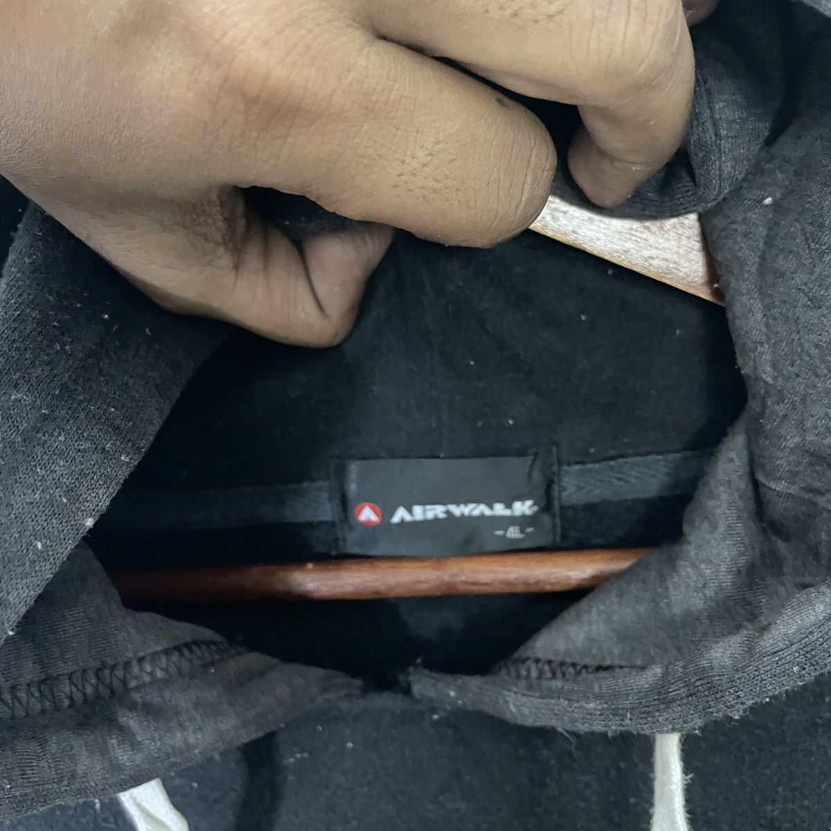 Airwalk × Vintage Vintage Airwalk Hoodies Sweatshirt Size US XL / EU 56 / 4 - 5 Thumbnail