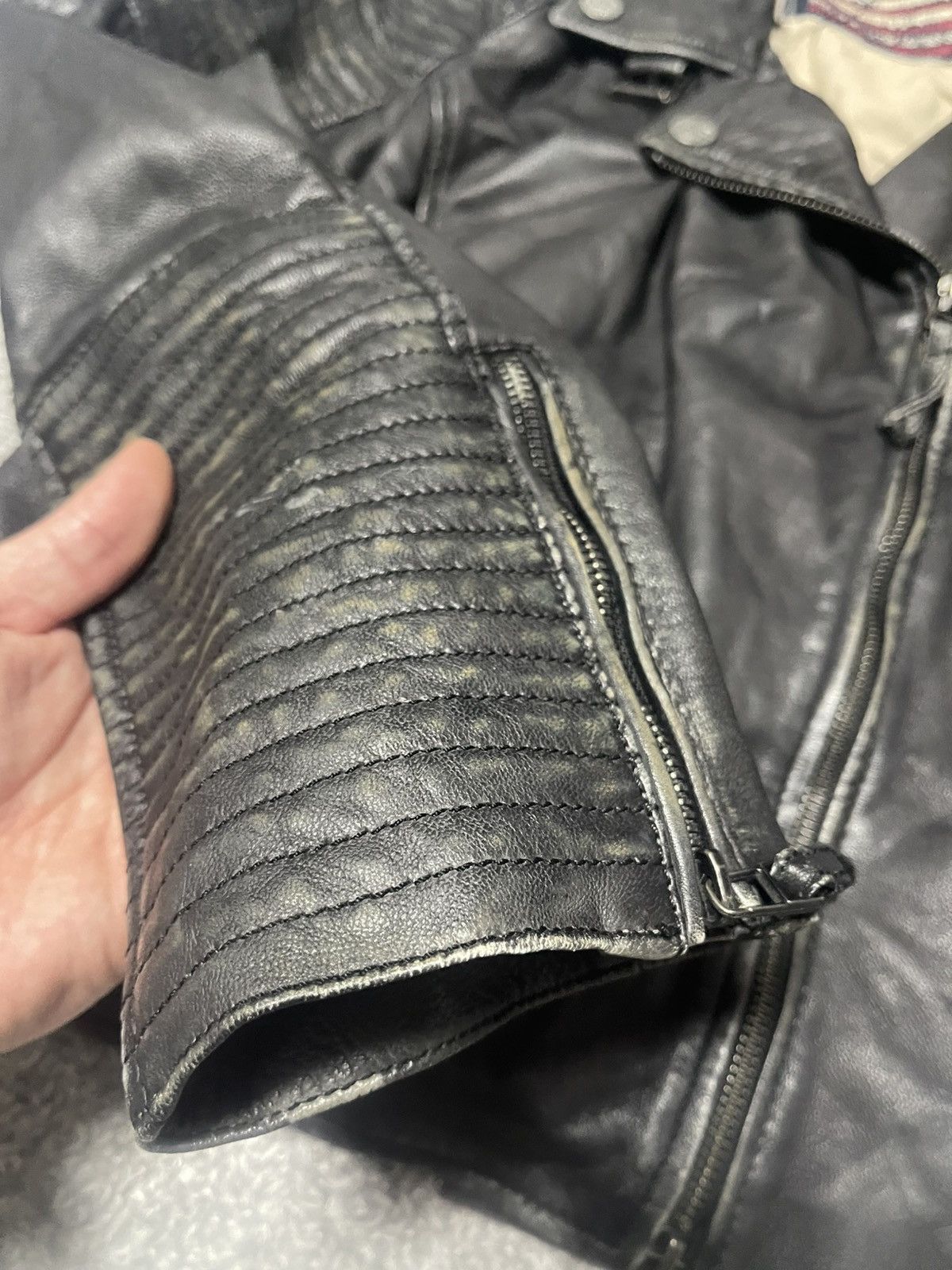 Vintage Stay True USA vintage Punk Rock Leather Faded Jacket size 44 Size S / US 4 / IT 40 - 10 Thumbnail