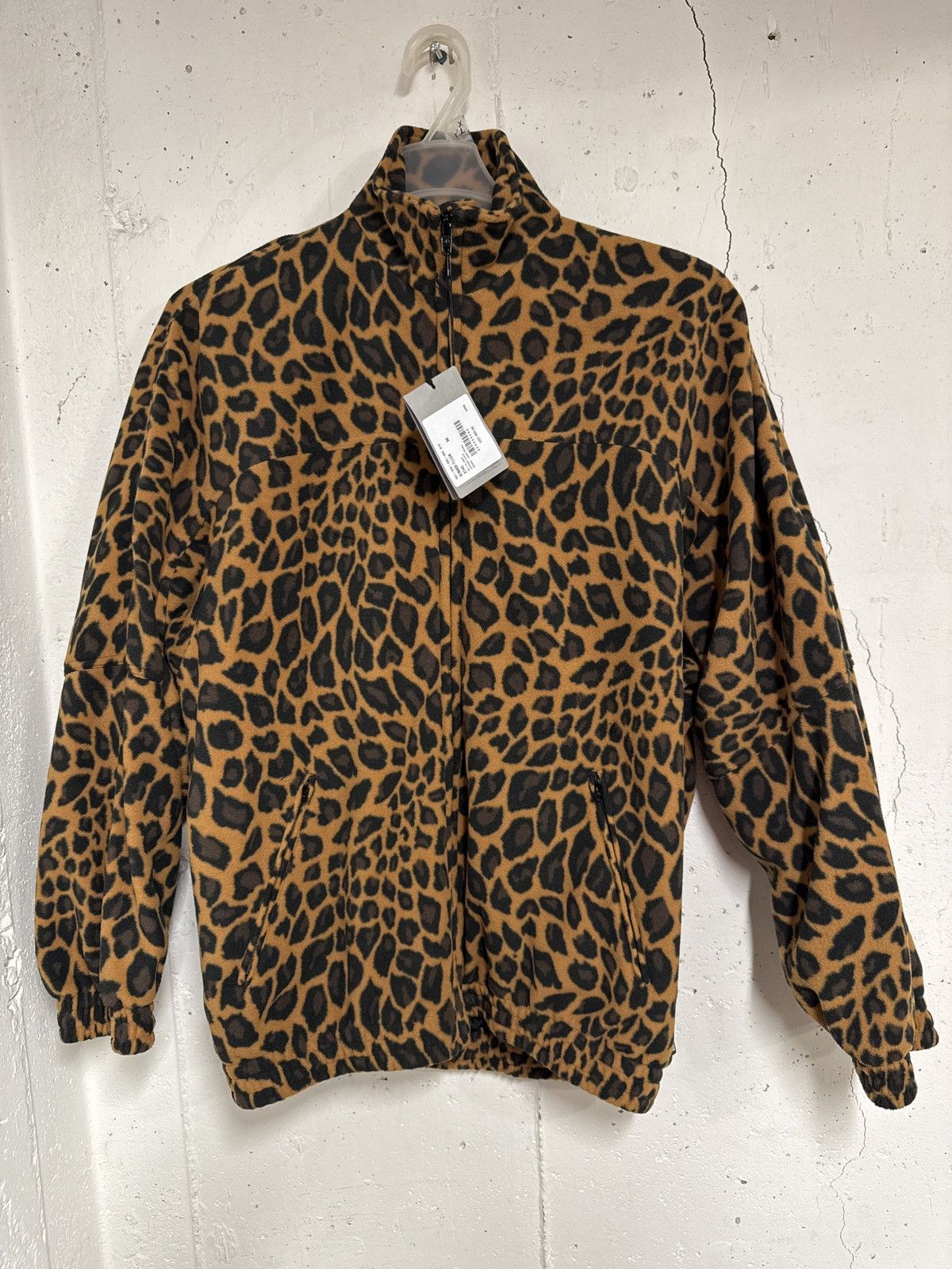Balenciaga Balenciaga leopard zip up fleece sweater XL Size US L / EU 52-54 / 3 - 1 Thumbnail