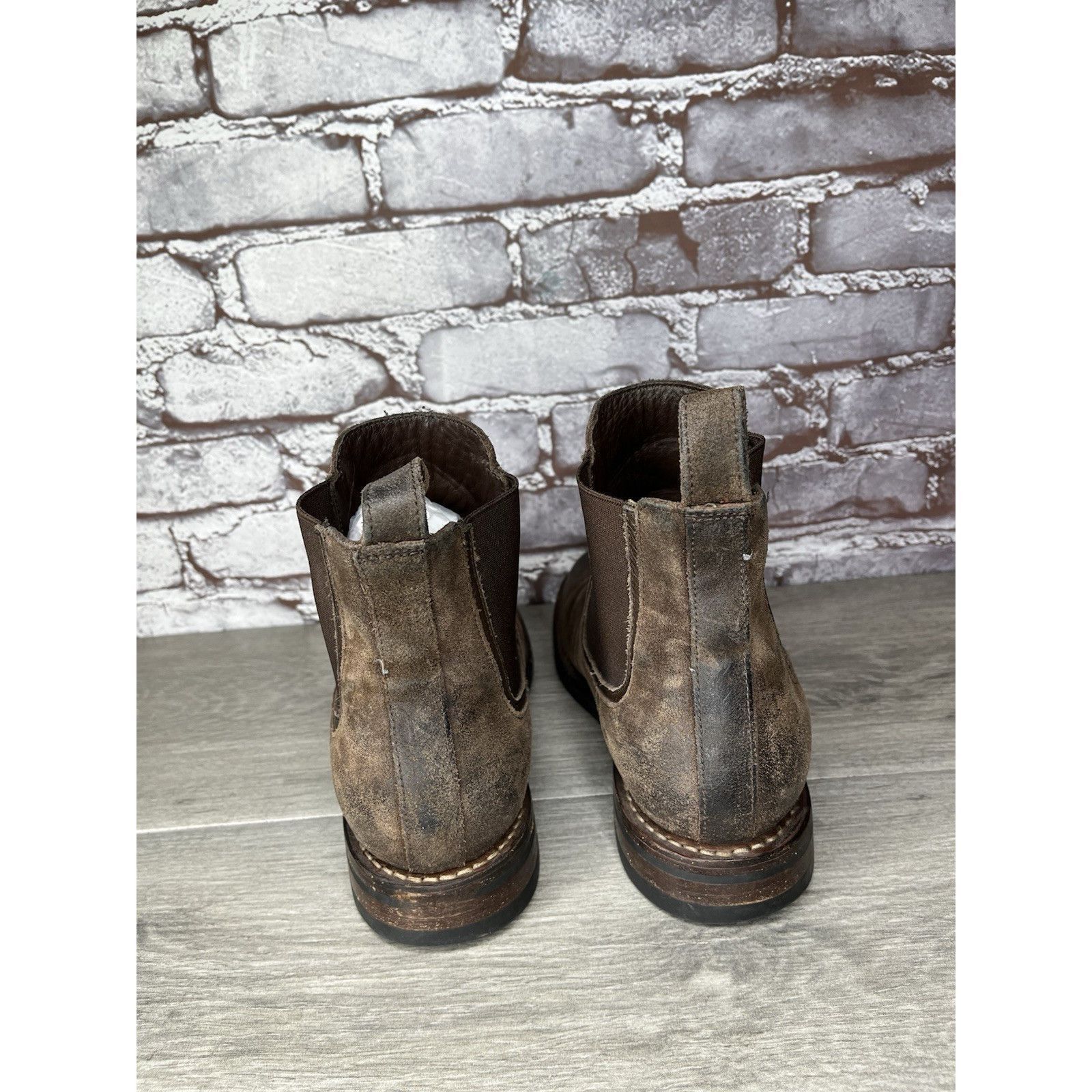 Thursday Boot Company Thursday EveryDay Mocha Brown Suede Leather Chelsea Ankle Bo Size US 6 / EU 39 - 13 Thumbnail