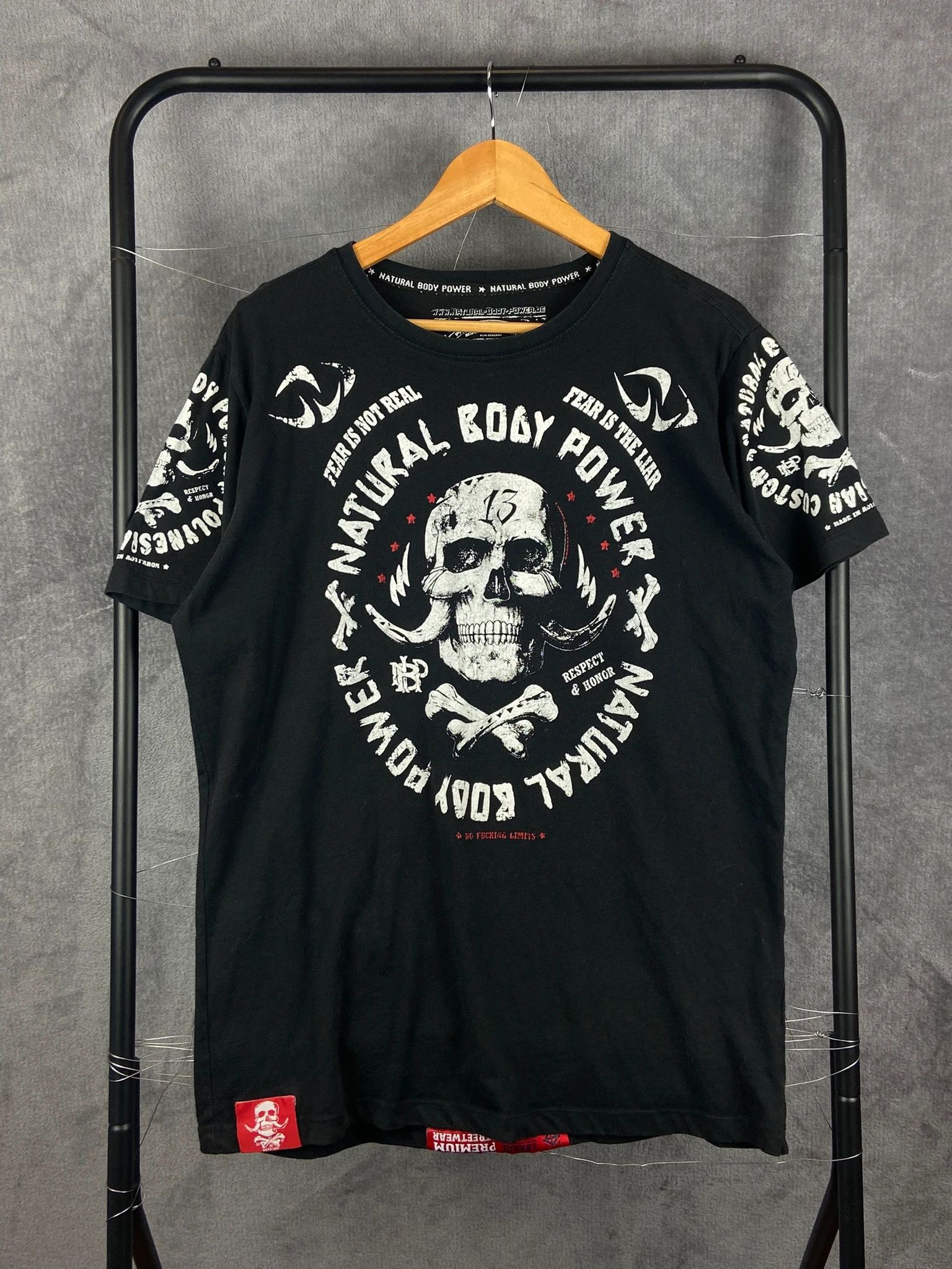 Affliction Affliction Skull Graphic Tee Natural Body Power L Size US L / EU 52-54 / 3 - 1 Thumbnail