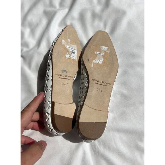 Manolo Blahnik Manolo Blahnik Gelista Perforated Flat in White‎ Geometric F Size US 5.5 / IT 35.5 - 7 Thumbnail