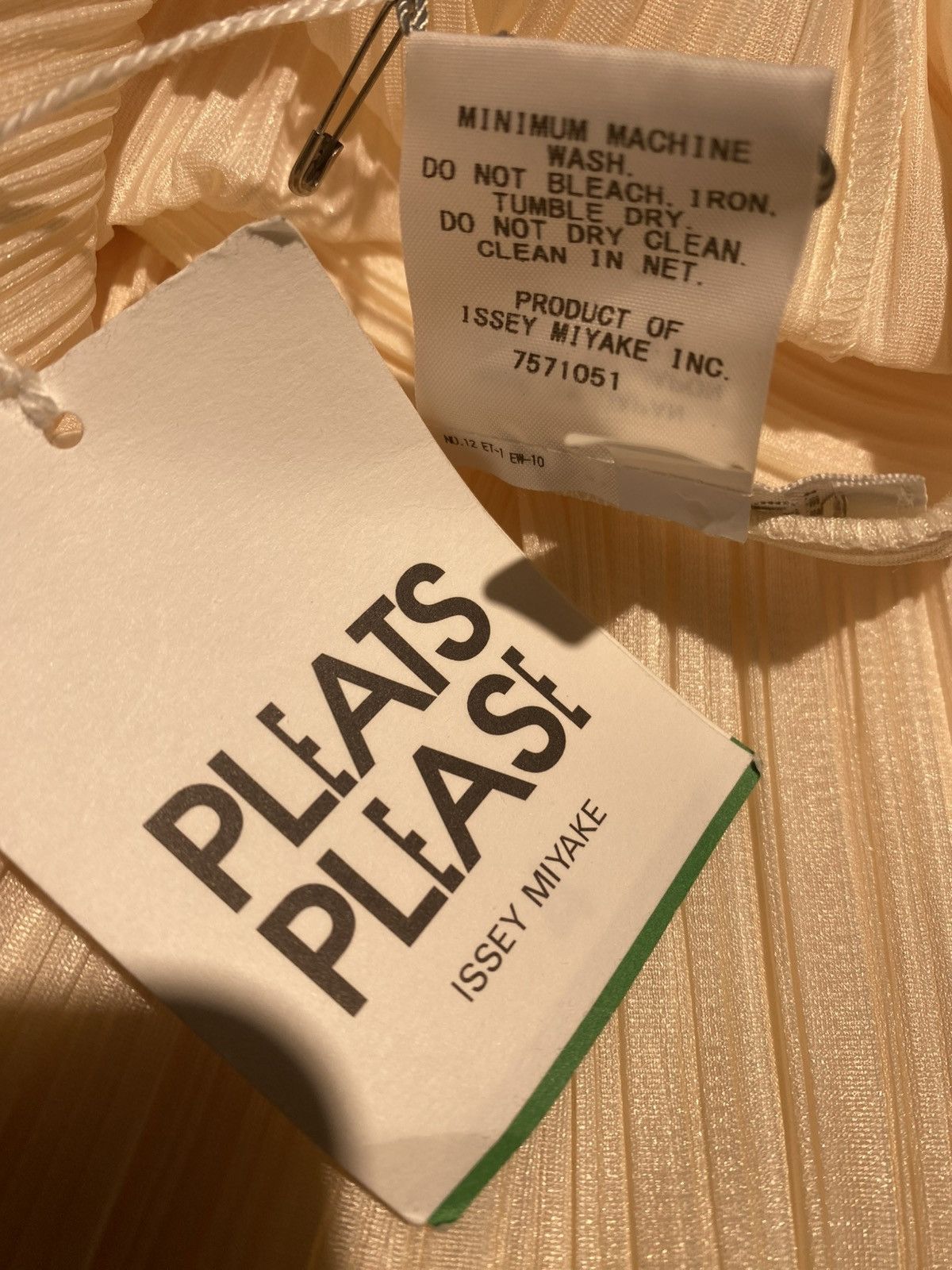 Issey Miyake × Pleats Please Issey Miyake Pleat Please Square Dress Size L / US 10 / IT 46 - 9 Thumbnail