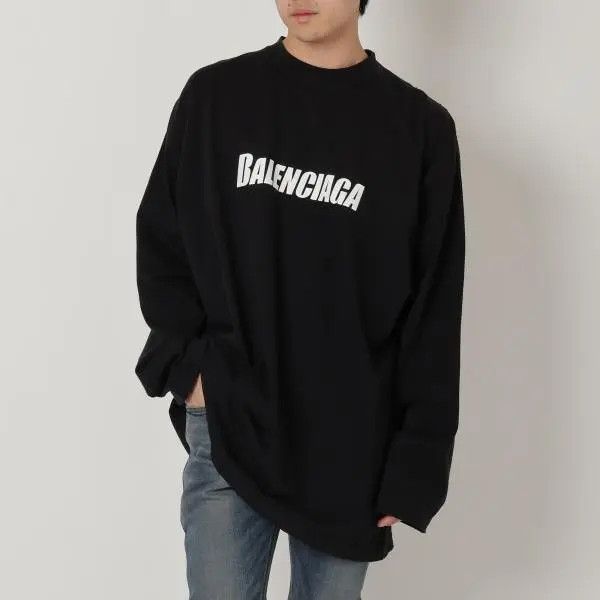 Balenciaga o1w1db10425 L/S Oversized T-Shirt in Black Size US XL / EU 56 / 4 - 1 Thumbnail