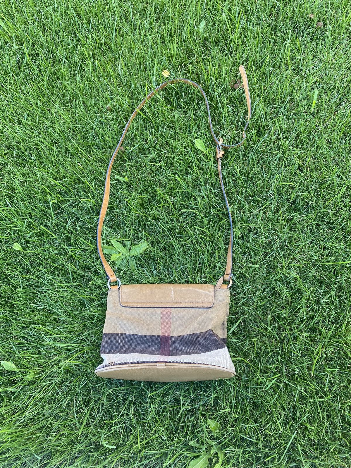 Burberry Prorsum × Vintage burberry crossbody bag brown leather Size ONE SIZE - 2 Thumbnail