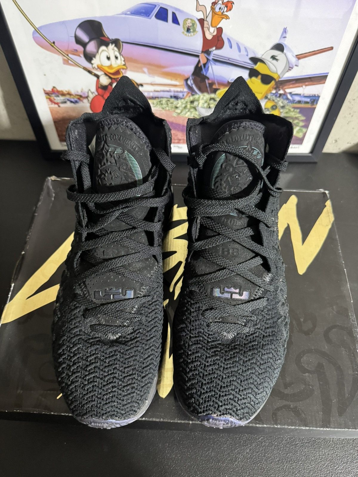 Nike Nike LeBron 17 - Global Currency Size US 12 / EU 45 - 4 Thumbnail