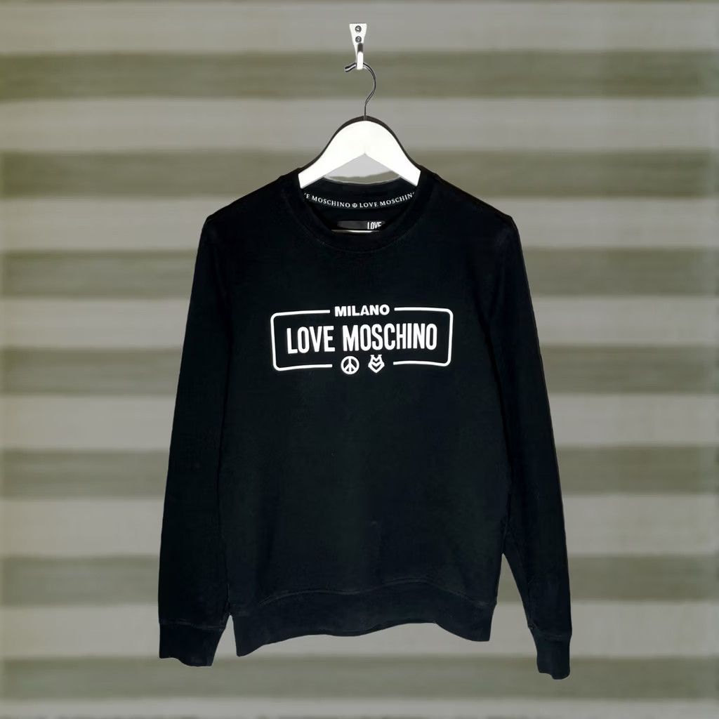 Moschino Moschino Sweatshirt Black Mens S Logo Love Pullover Crew Neck All Seasons Graphic Print Vintage: No Size US S / EU 44-46 / 1 - 1 Thumbnail