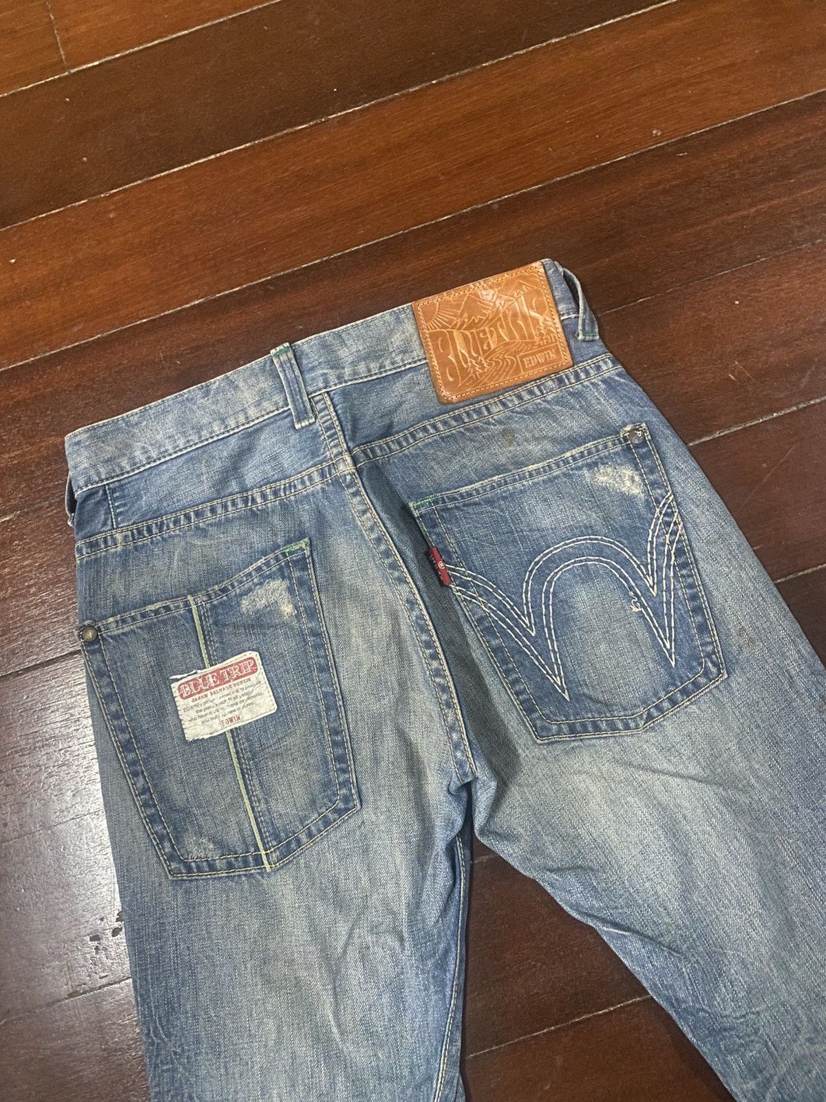 Edwin Fire Edwin bluetrip Flare Distressed Denim mud wash faded Size US 34 / EU 50 - 13 Thumbnail